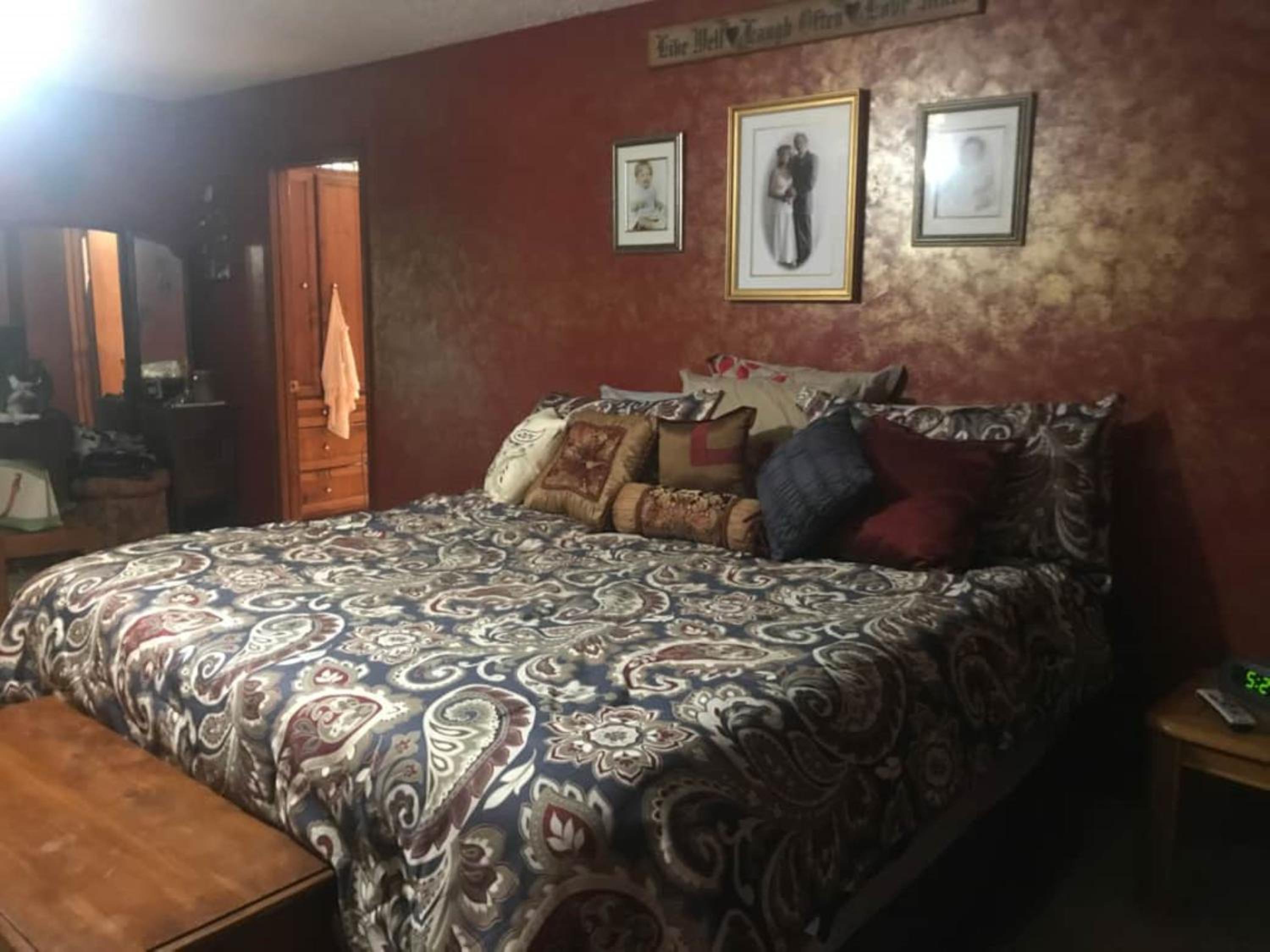 bedroom