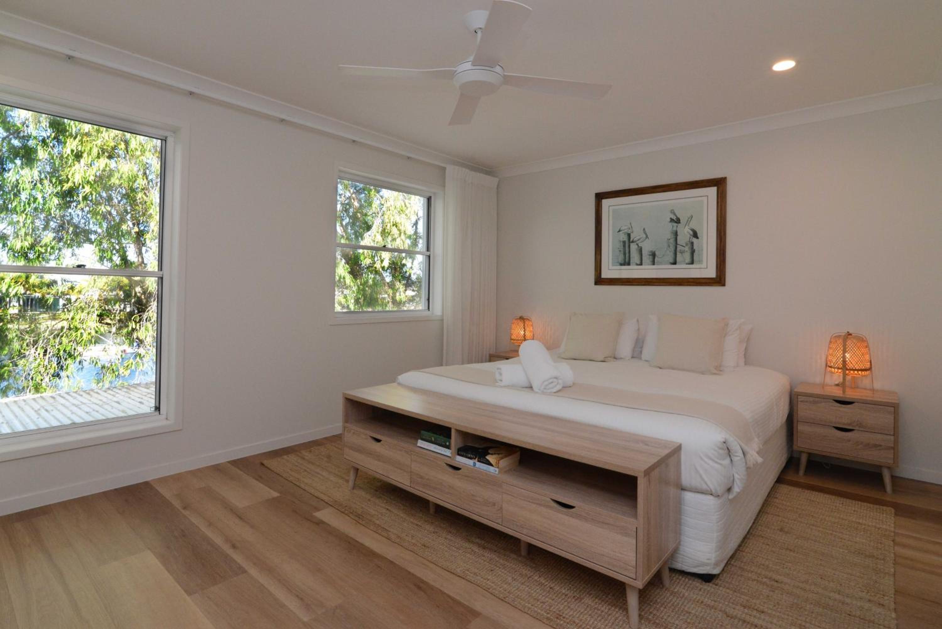 Noosa Entrance Waterfront Resort