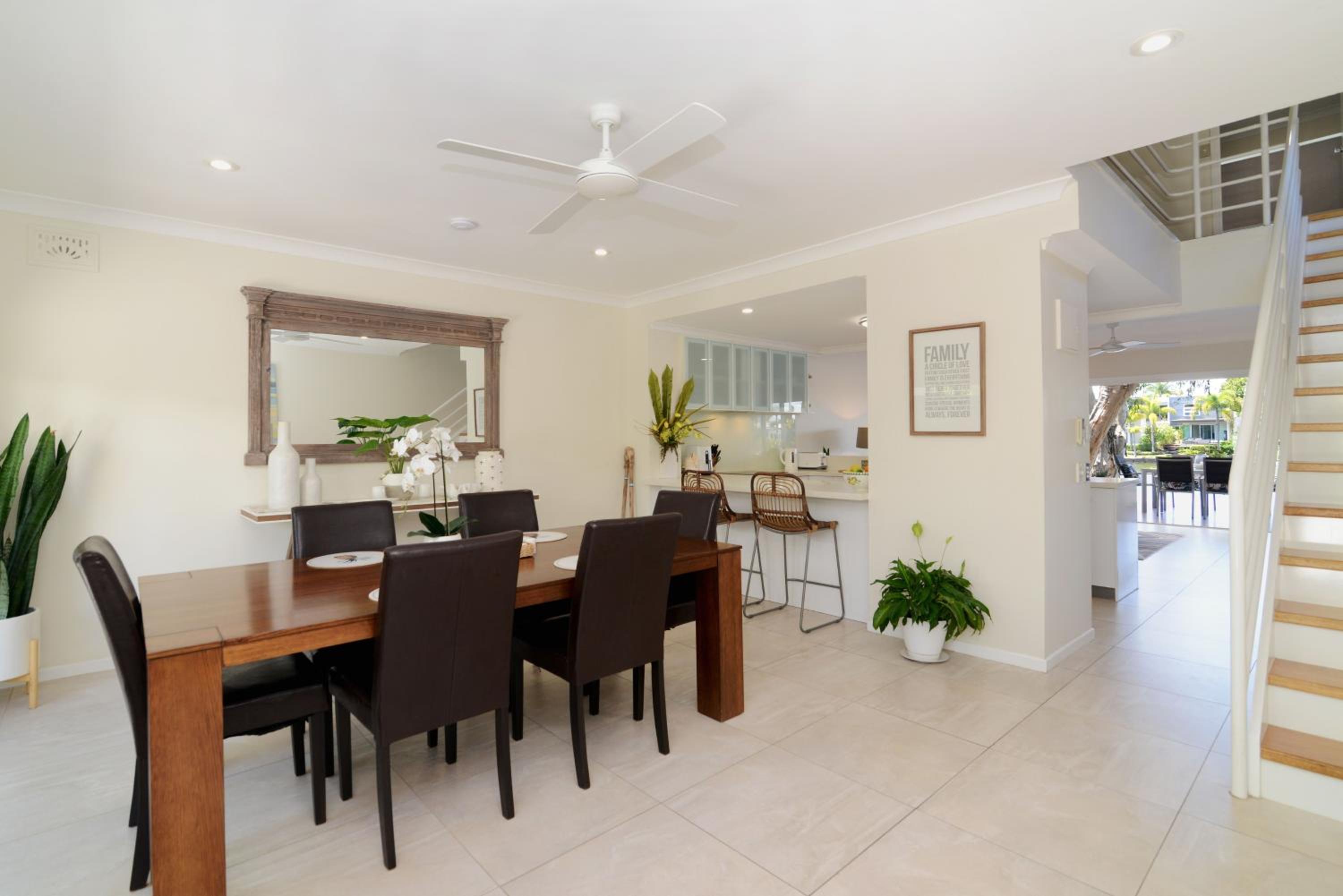 Noosa Entrance Waterfront Resort