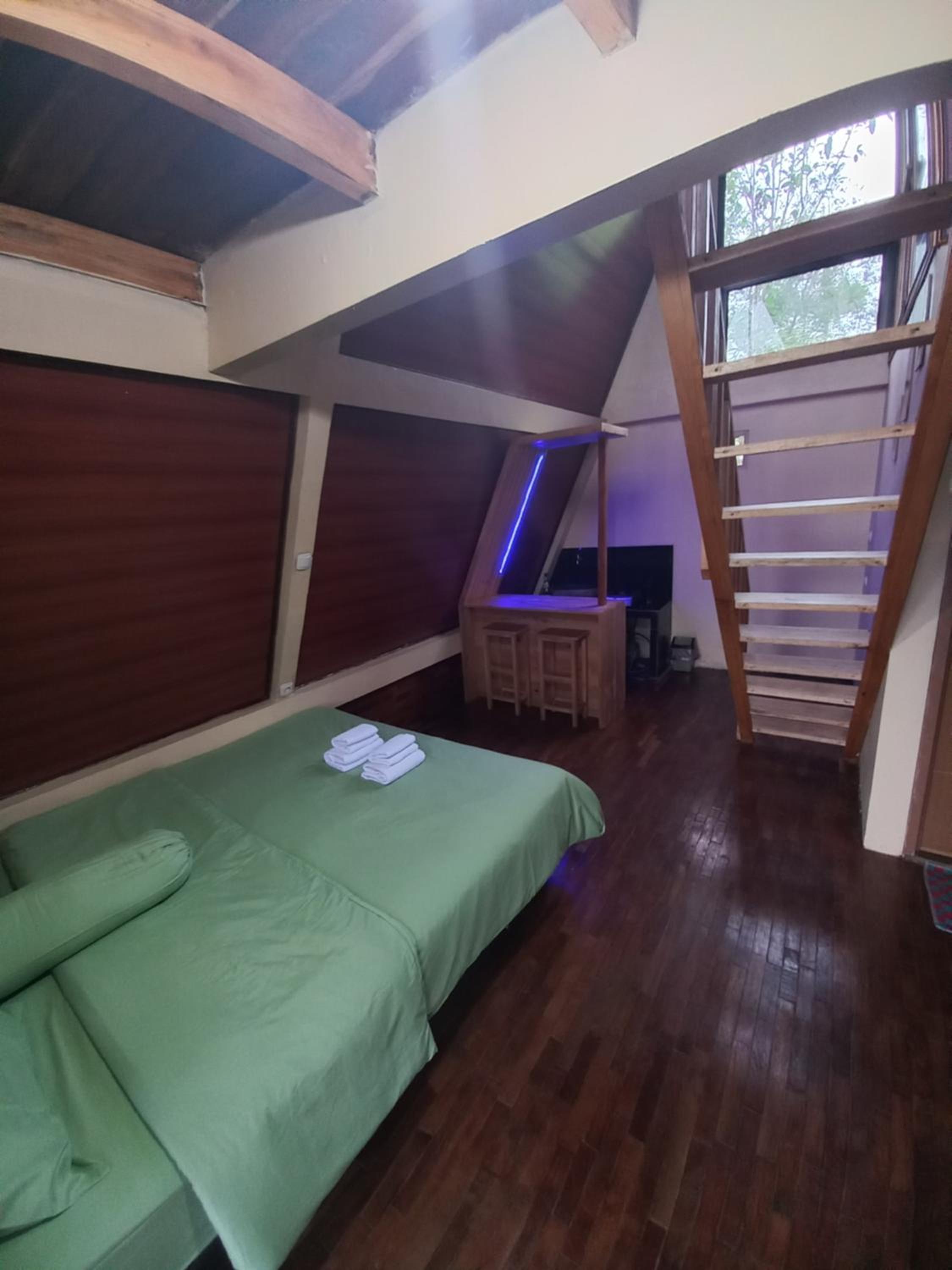 Agora Home