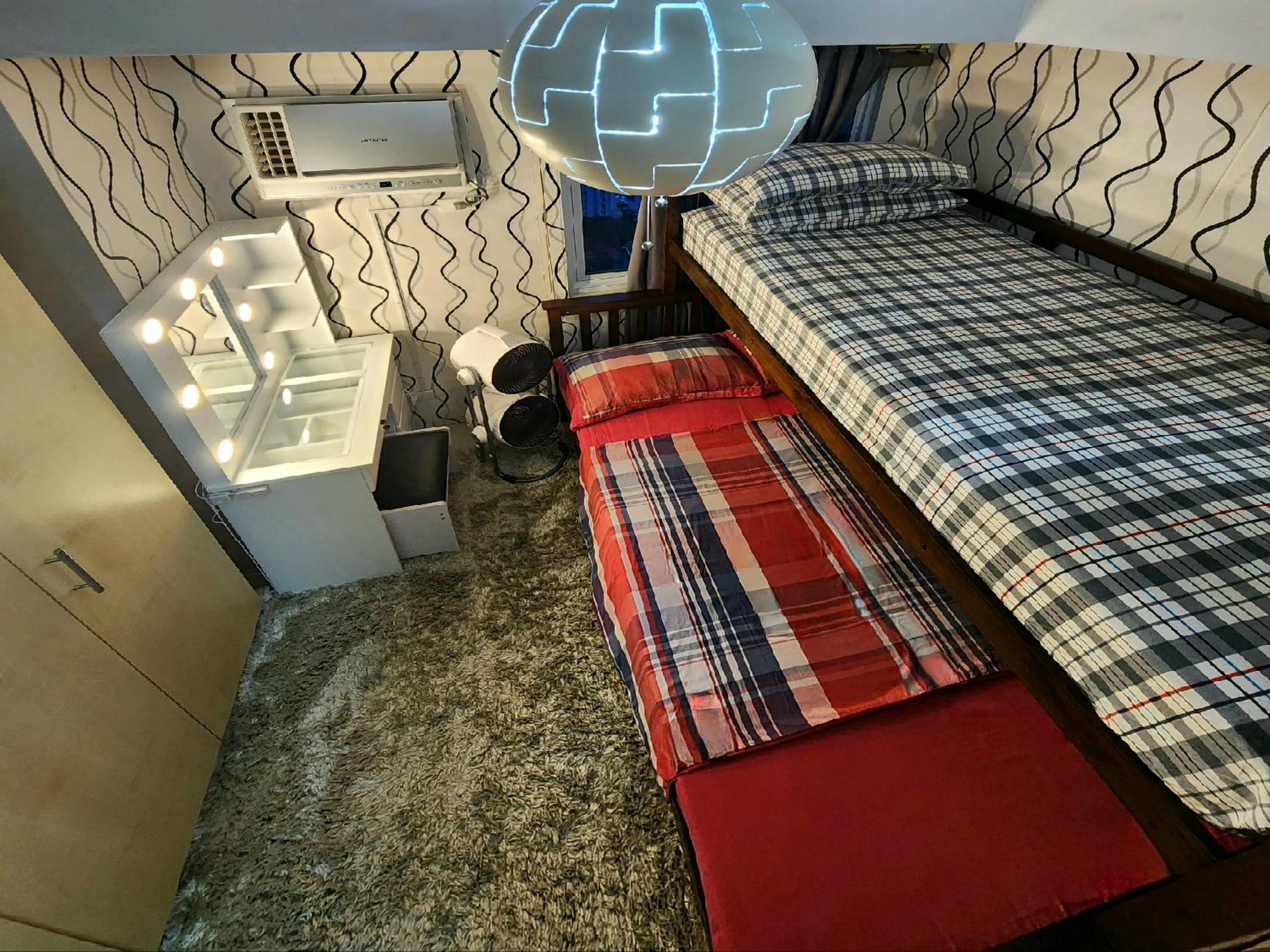 High-Tech Studio at Grass Residences -2 persons only, Quezon City view 4
