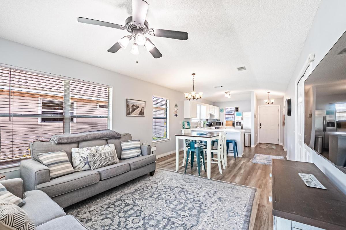 Surfside Cottage near Navarre Beach view 2
