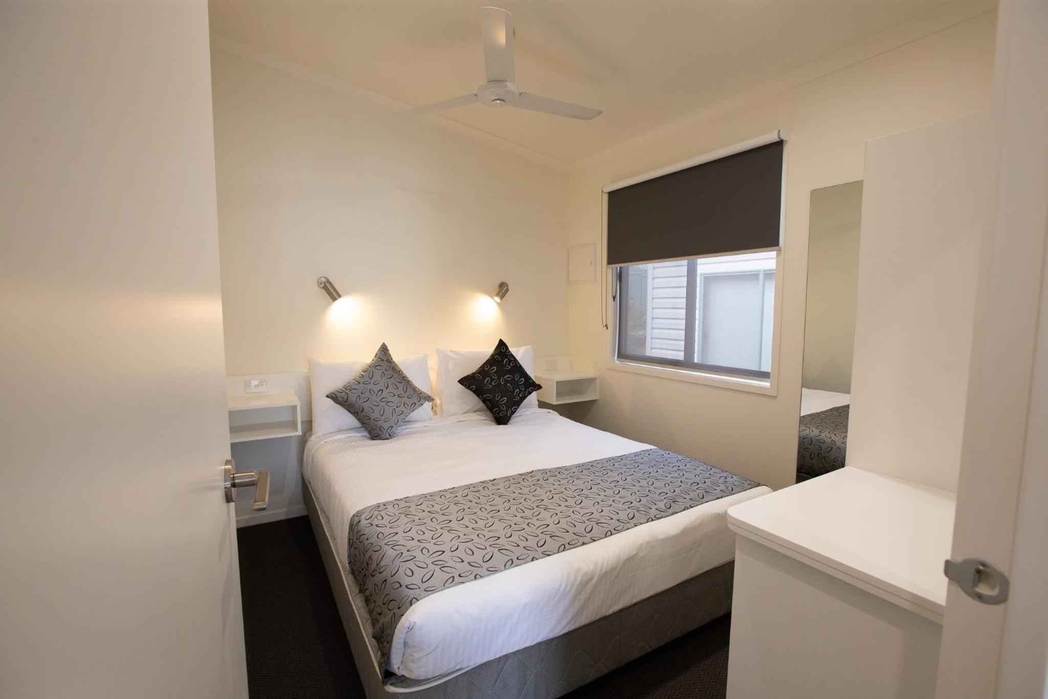 Airport Tourist Village Melbourne