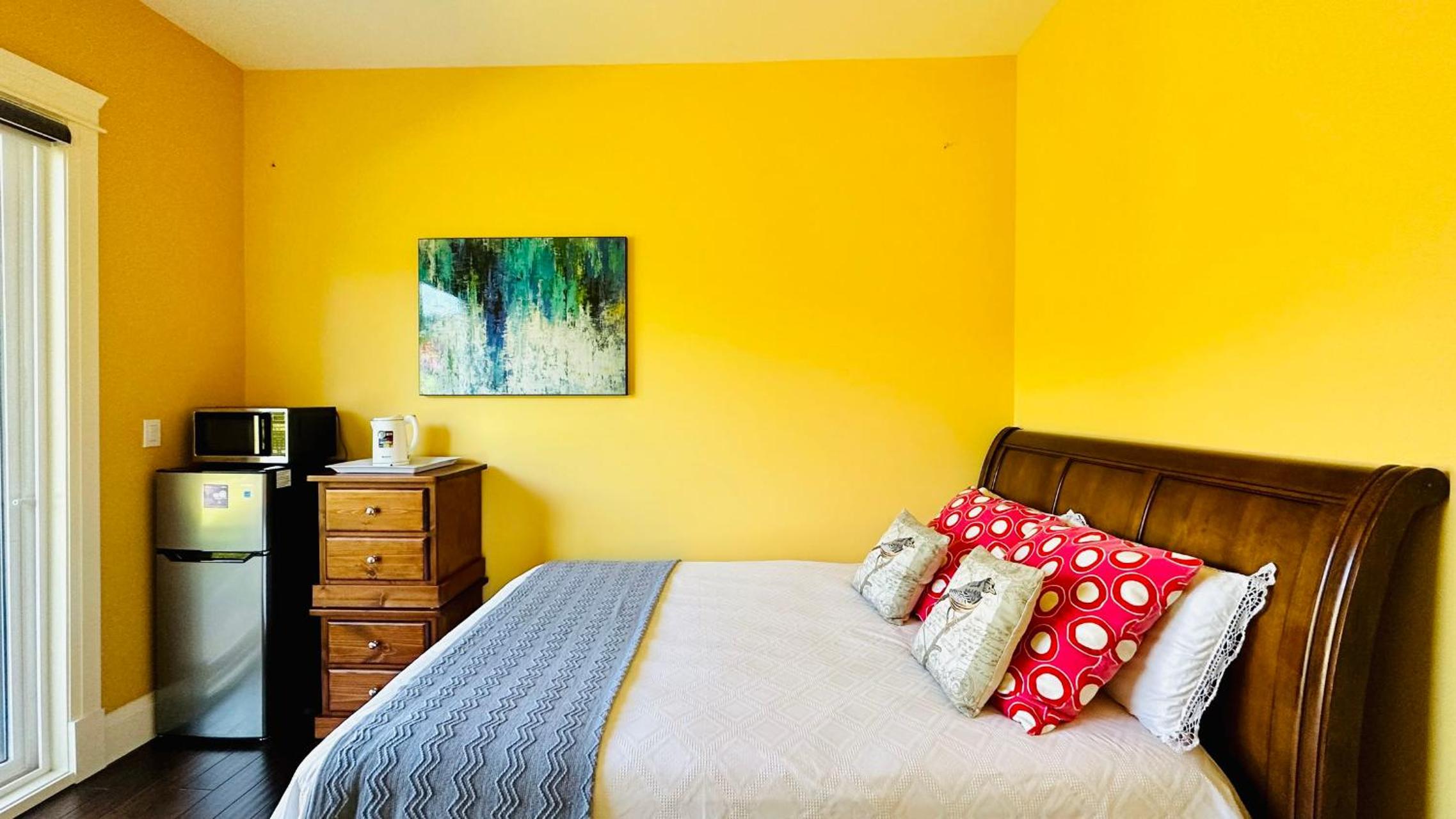Quiet Room in Richmond
