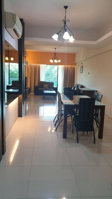 RiverviewStays@Kinta RiverFront
