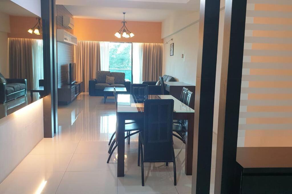 RiverviewStays@Kinta RiverFront