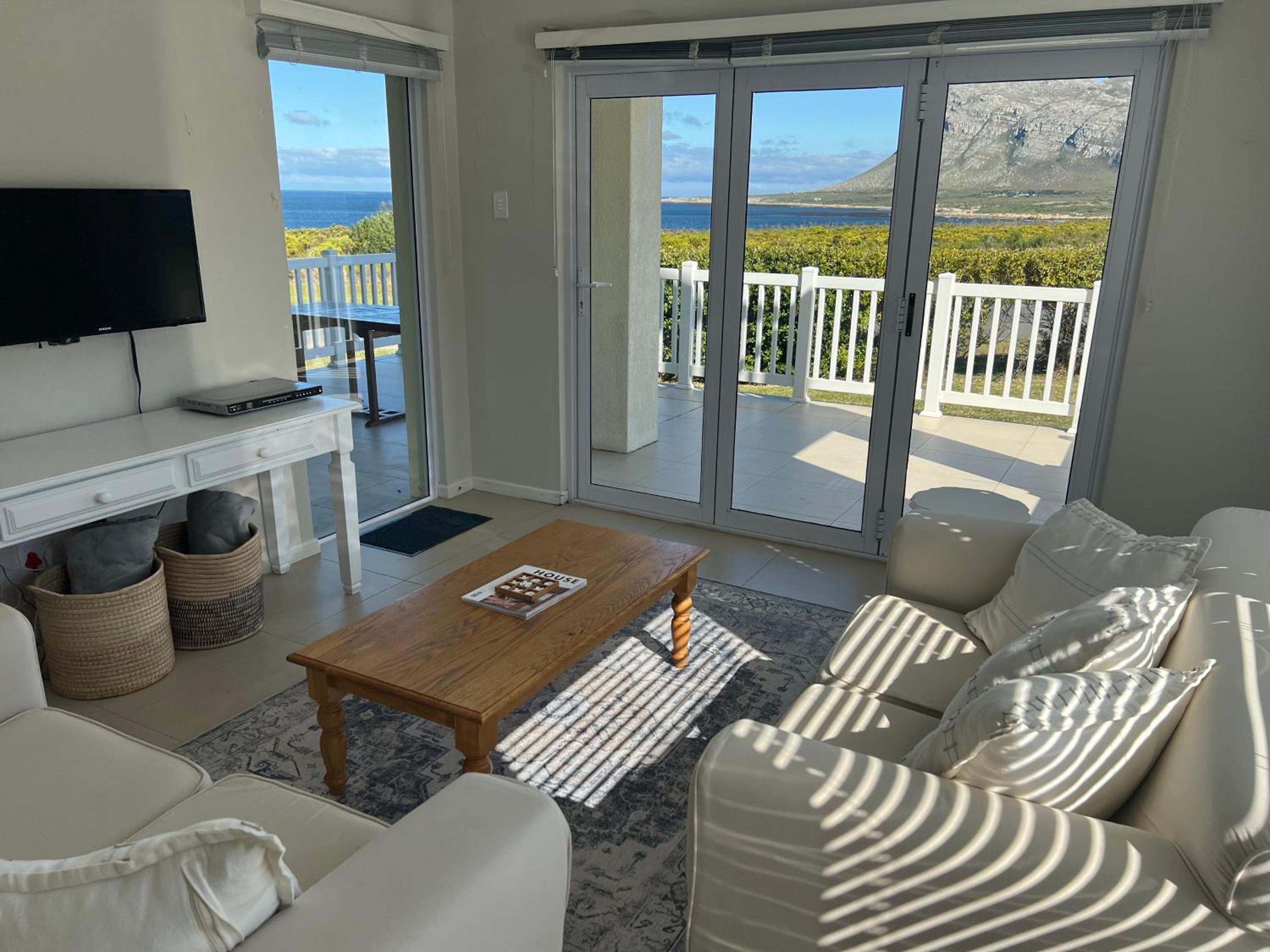 Views galore in Kleinmond view 3