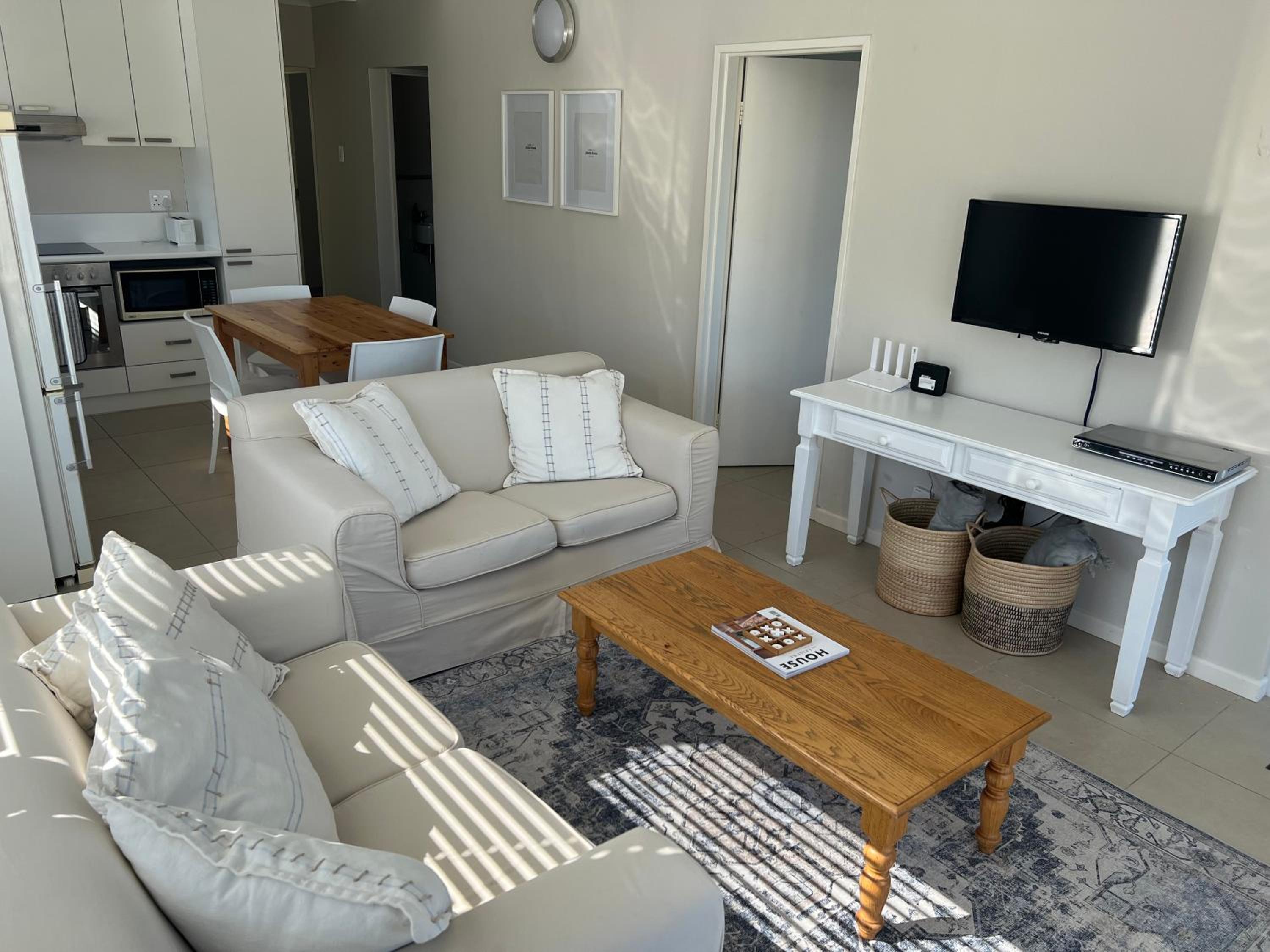 Views galore in Kleinmond view 5