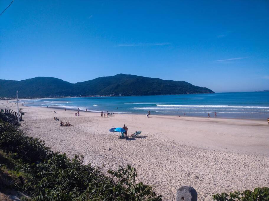 Vila Roque linda casa com vista panorâmica da Praia dos Açores