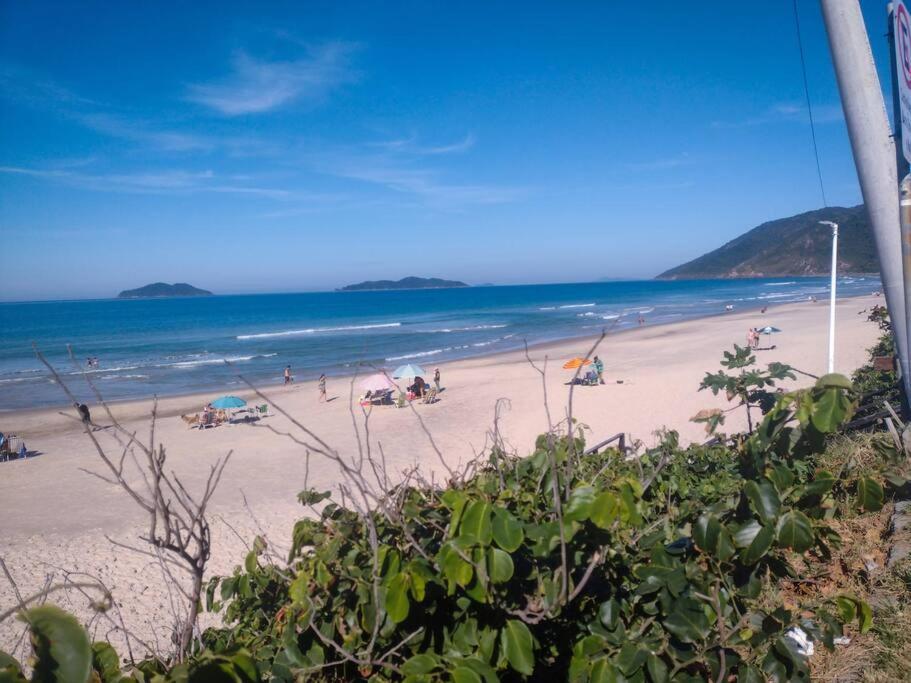 Vila Roque linda casa com vista panorâmica da Praia dos Açores
