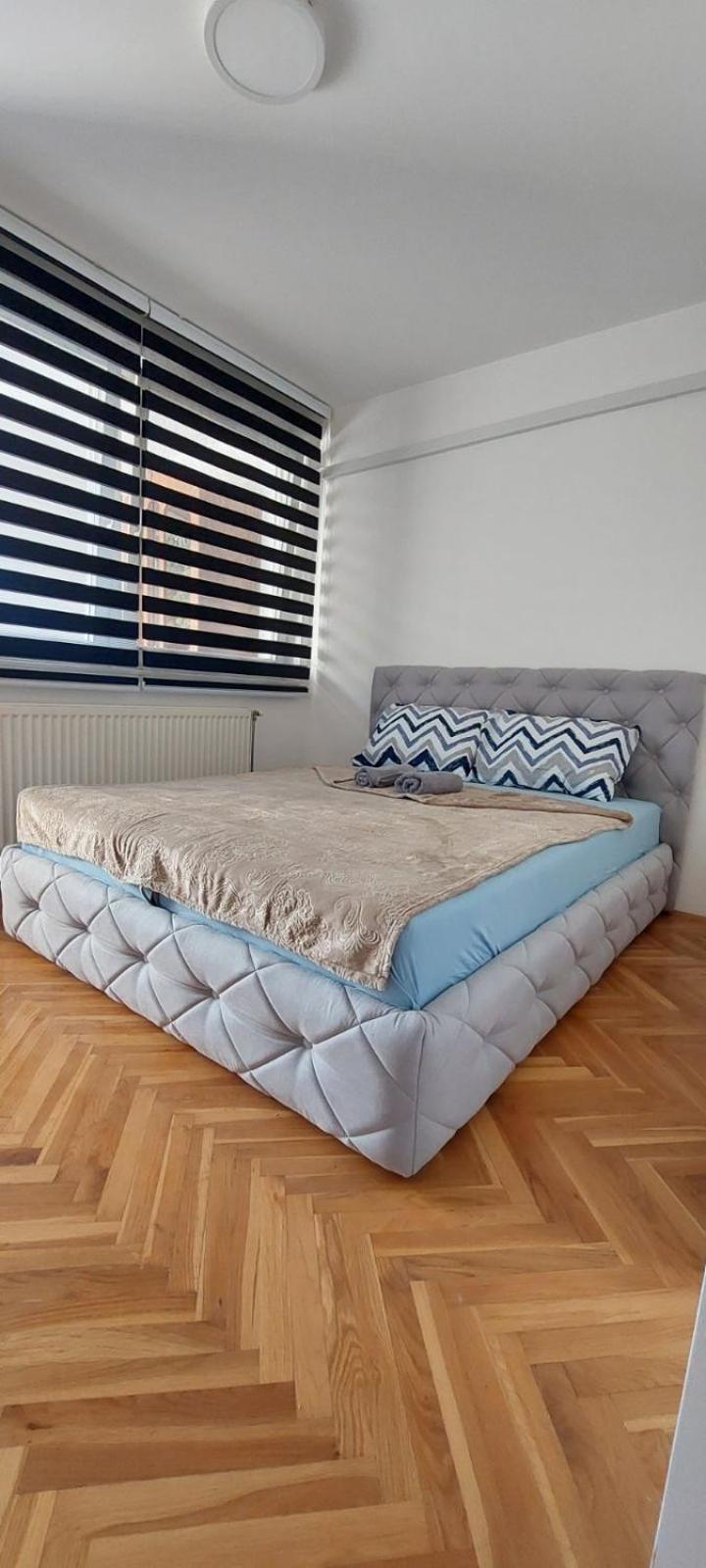 Stan na dan - Apartmani Q