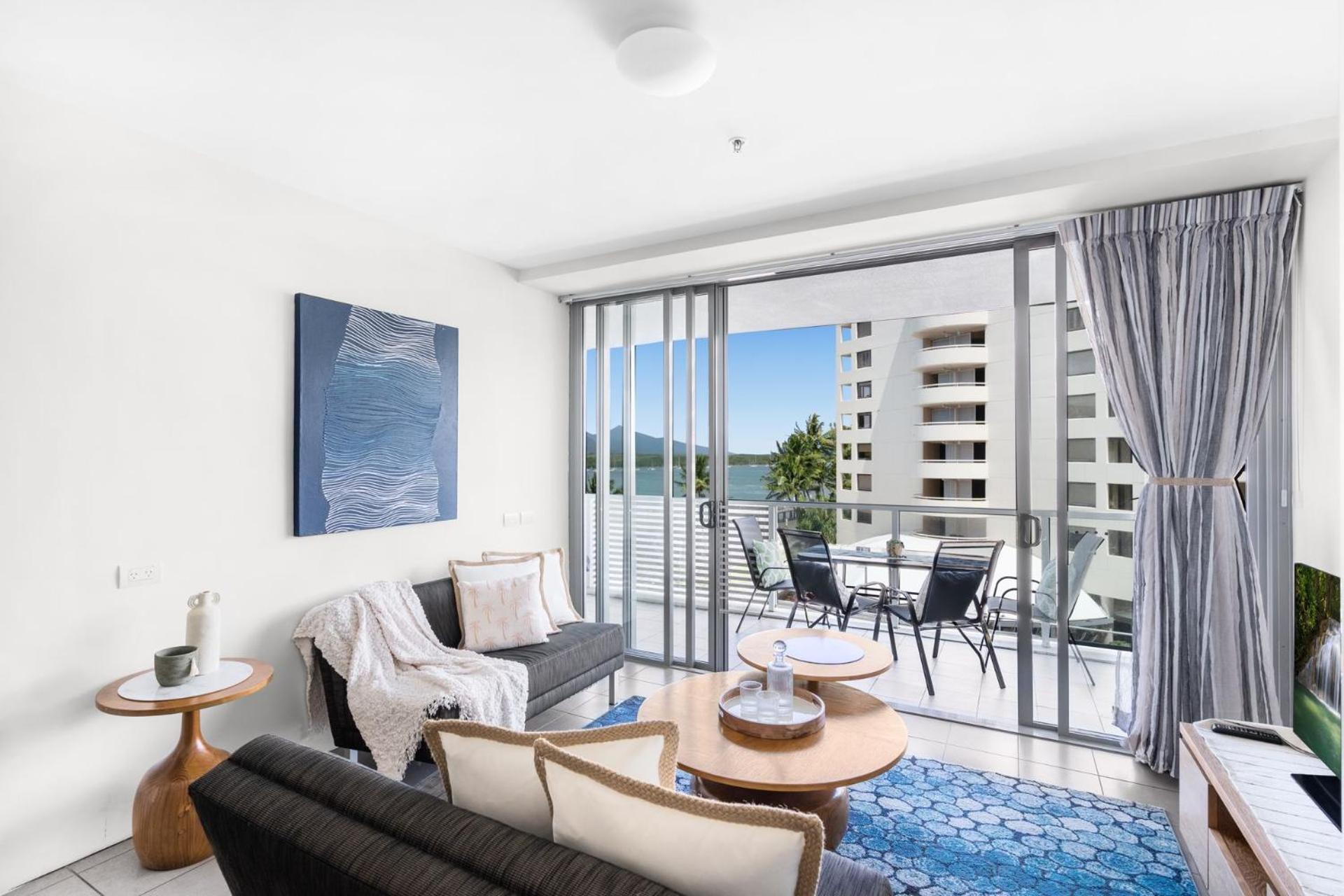 Belle Escapes Harbour Lights Waterfront Apartment 501-502