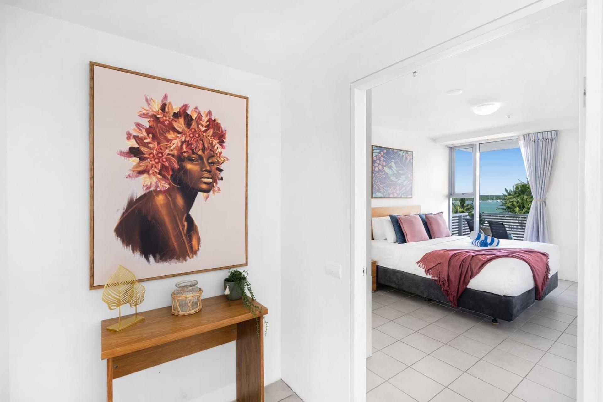 Belle Escapes Harbour Lights Waterfront Apartment 501-502