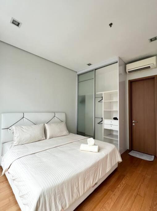 Soho Suites, Centrally Located at KL City Centre