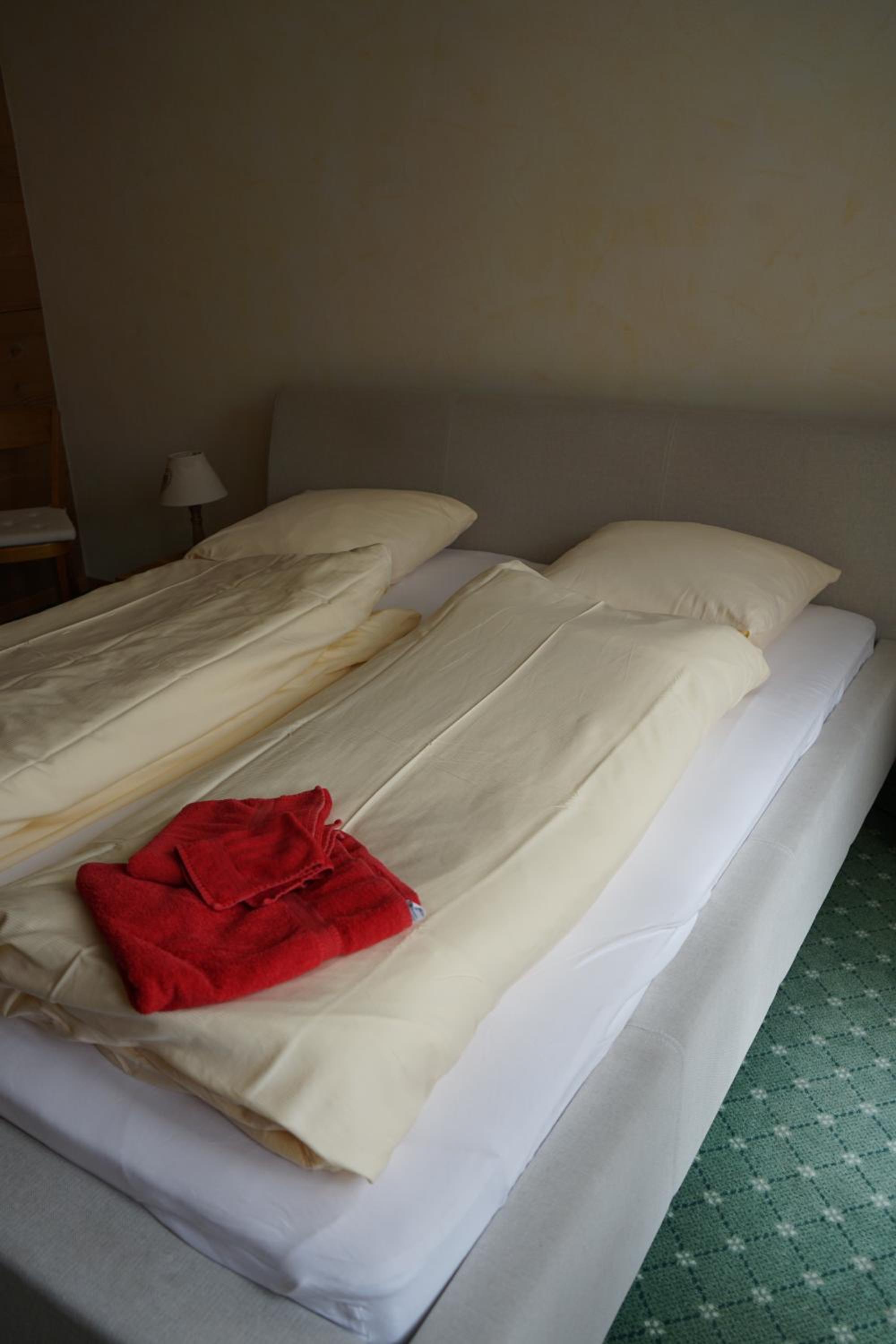 Photo 42