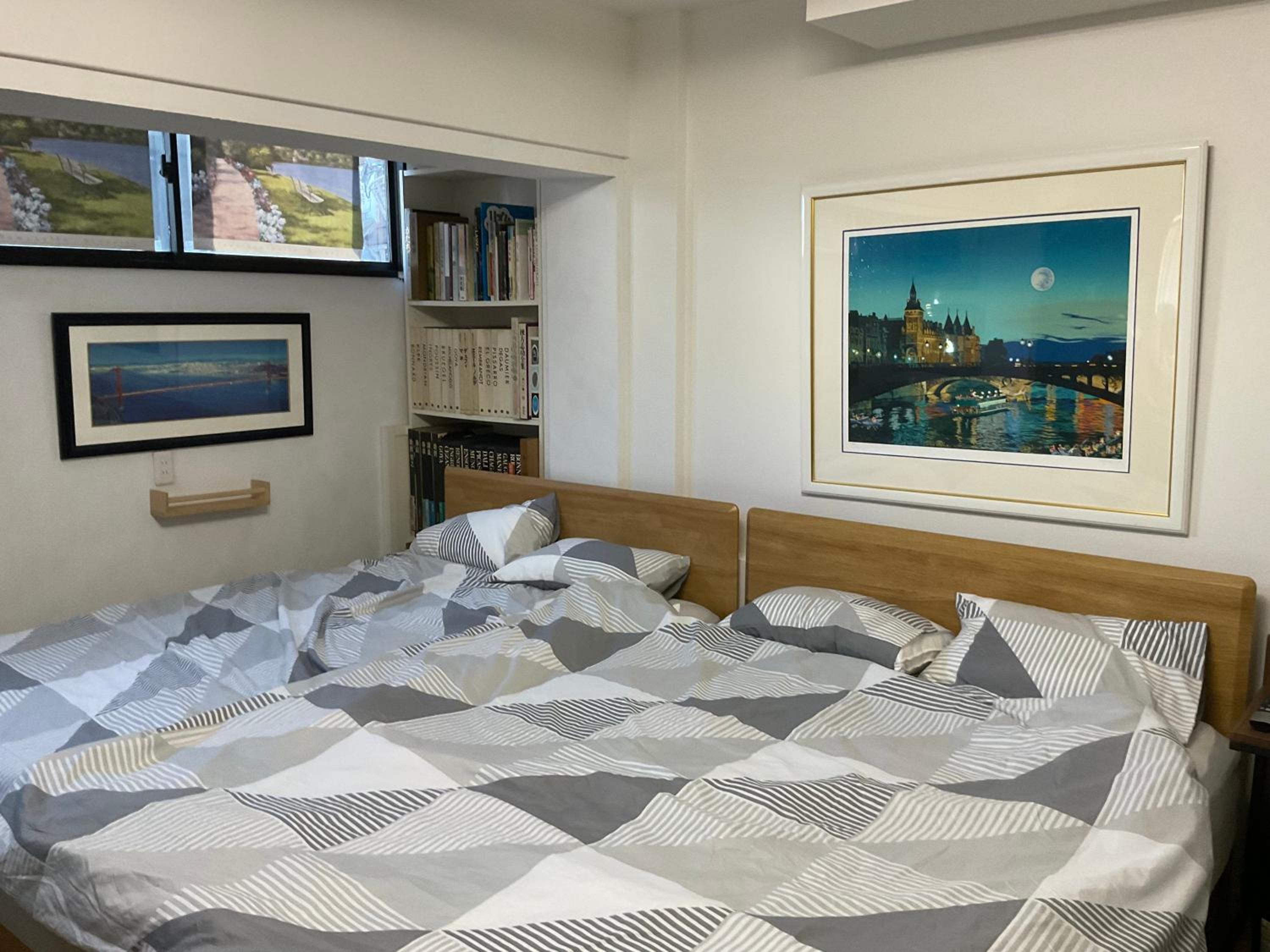 Gallery Compass- Art Stay with Breakfast Free Parking