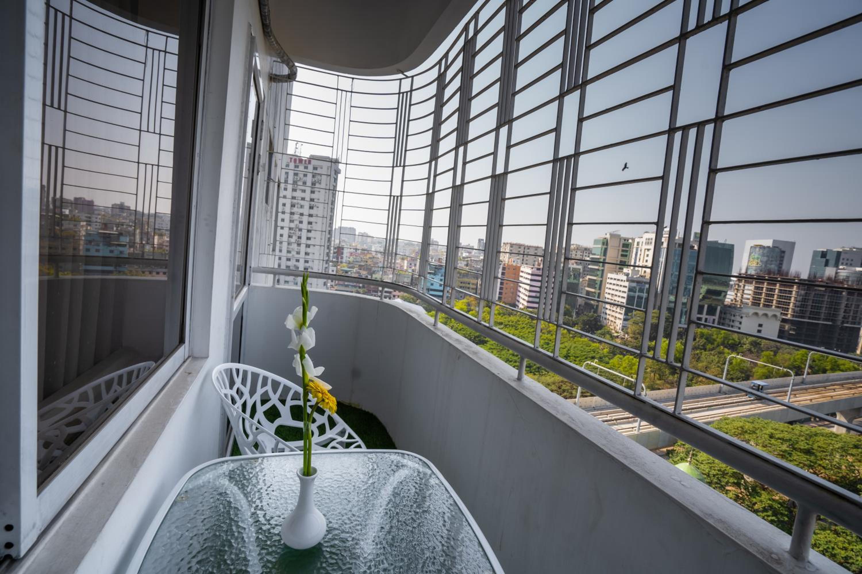 Shinepukur Suites at Concord