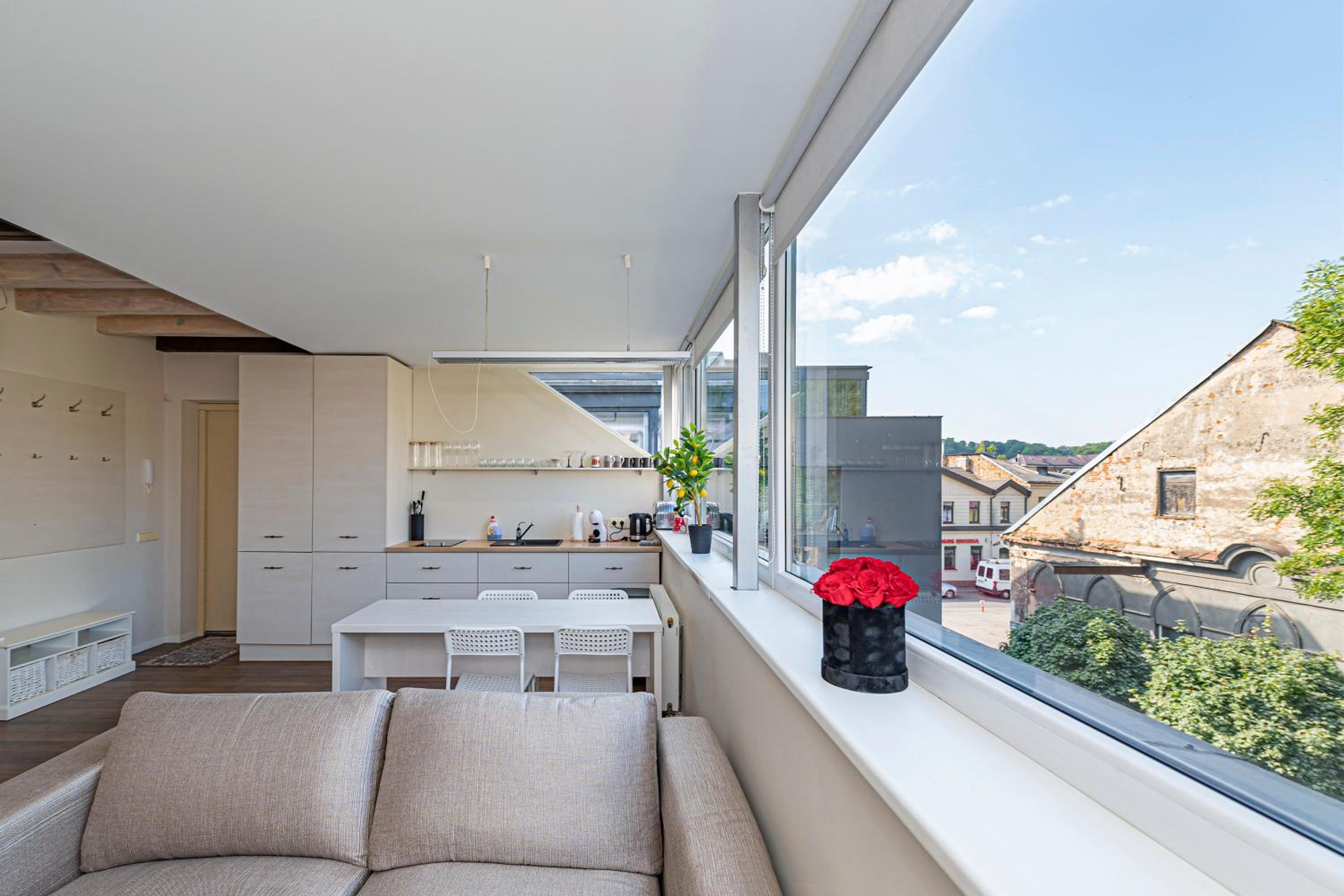 Bohemian style city center apartment by Polo apartments view 4