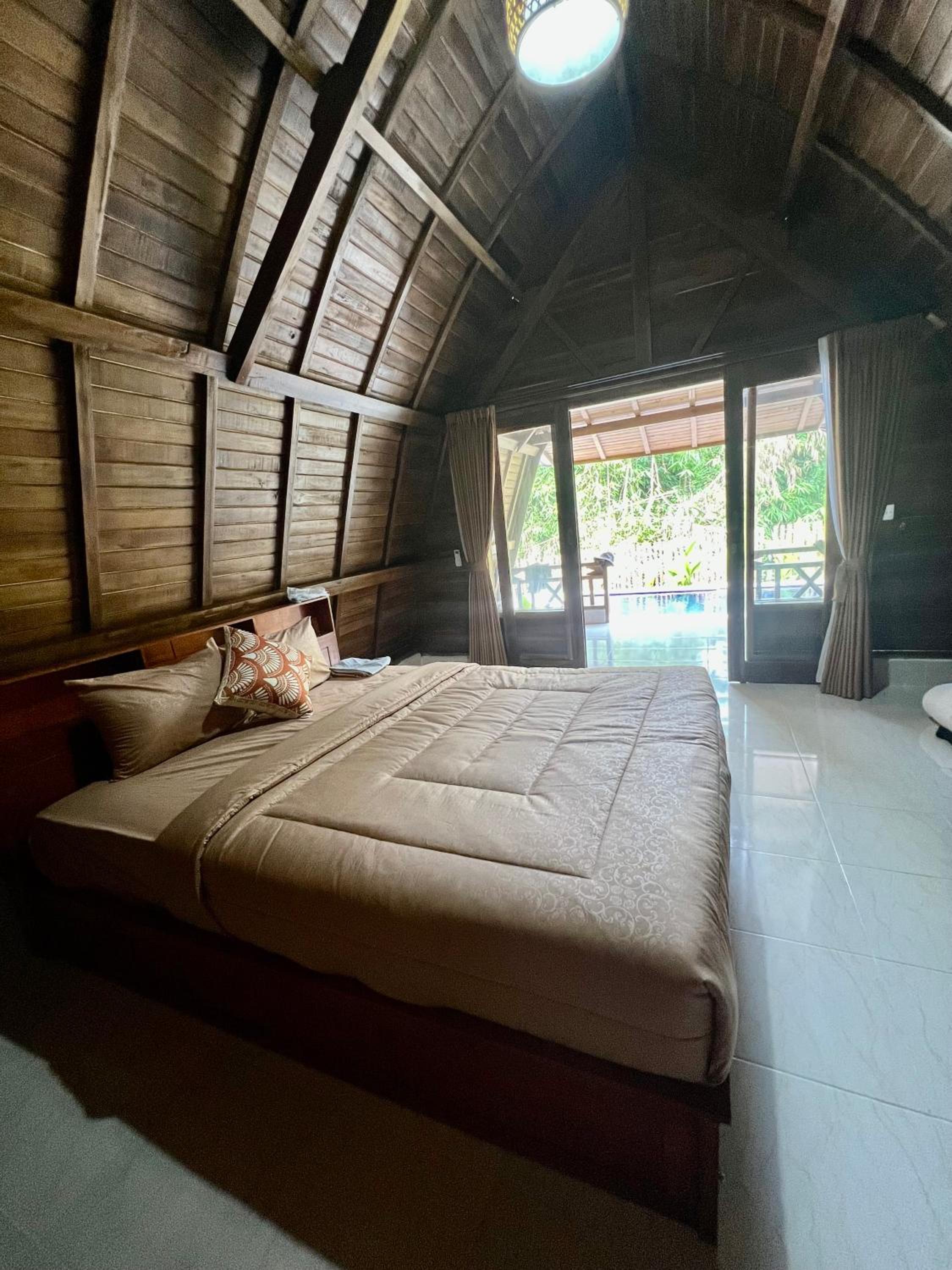 La Villa Joglo Canggu view 3