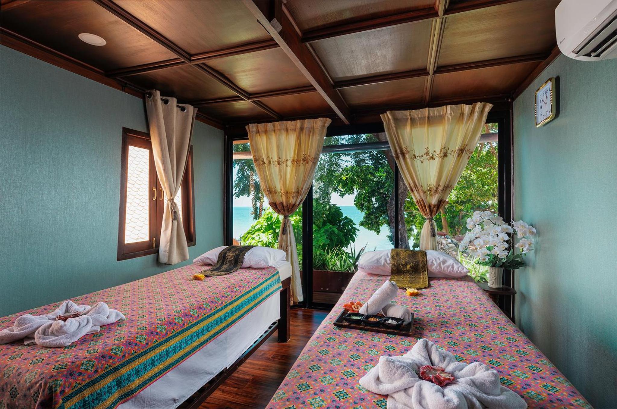 Anavana Beach Resort