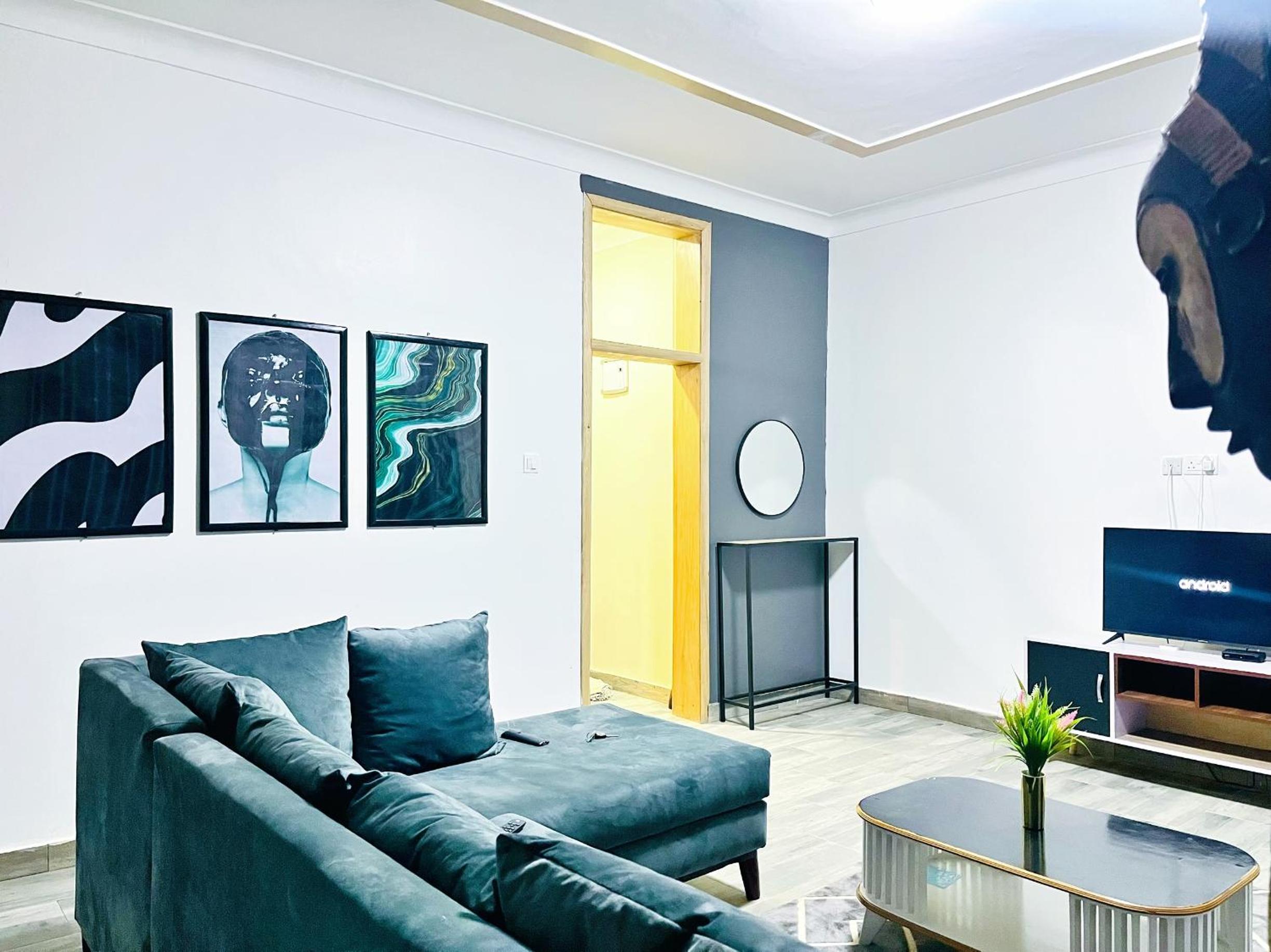 Apartment unit- Urban chills view 2