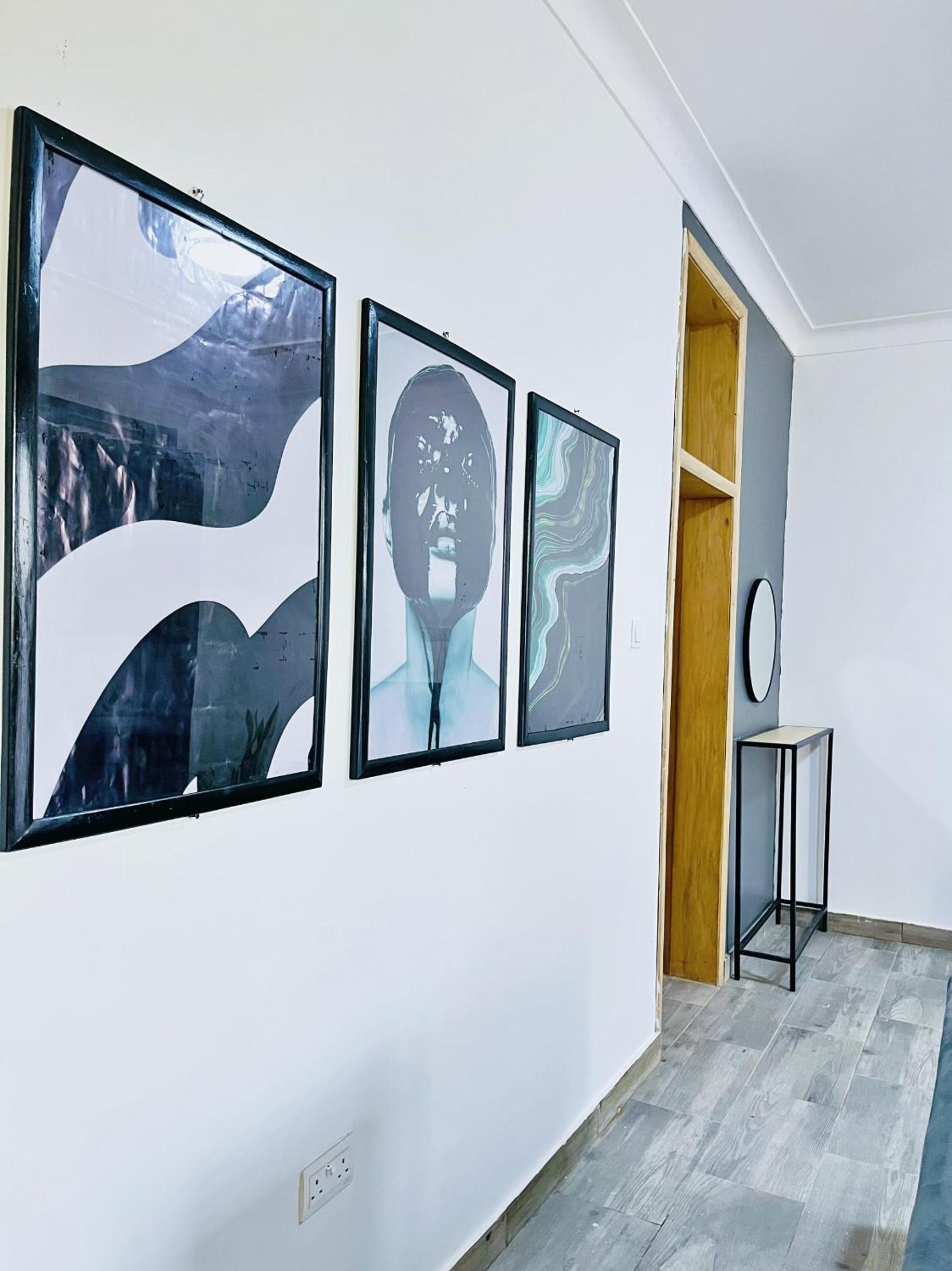 Apartment unit- Urban chills view 4
