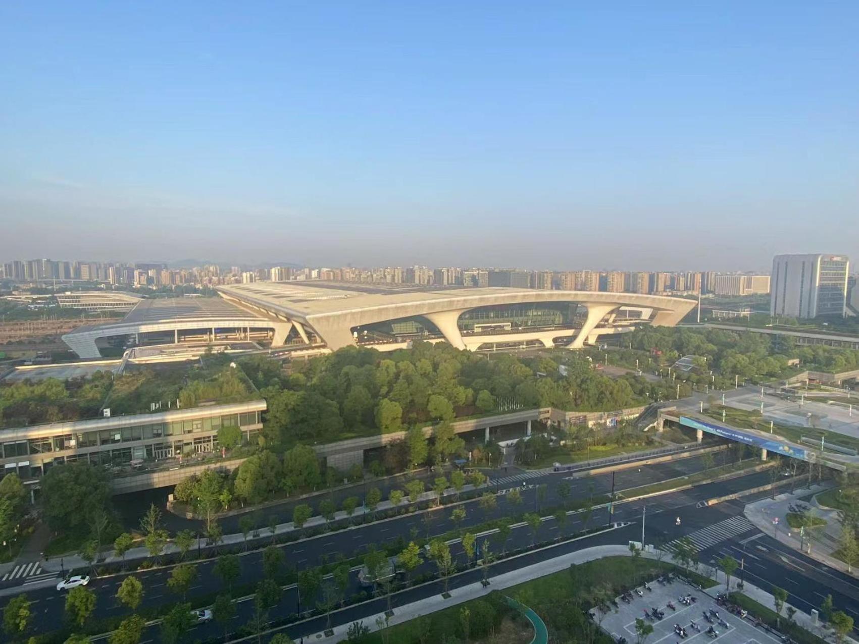 Chengdong Yishu Inn Youth Hostel