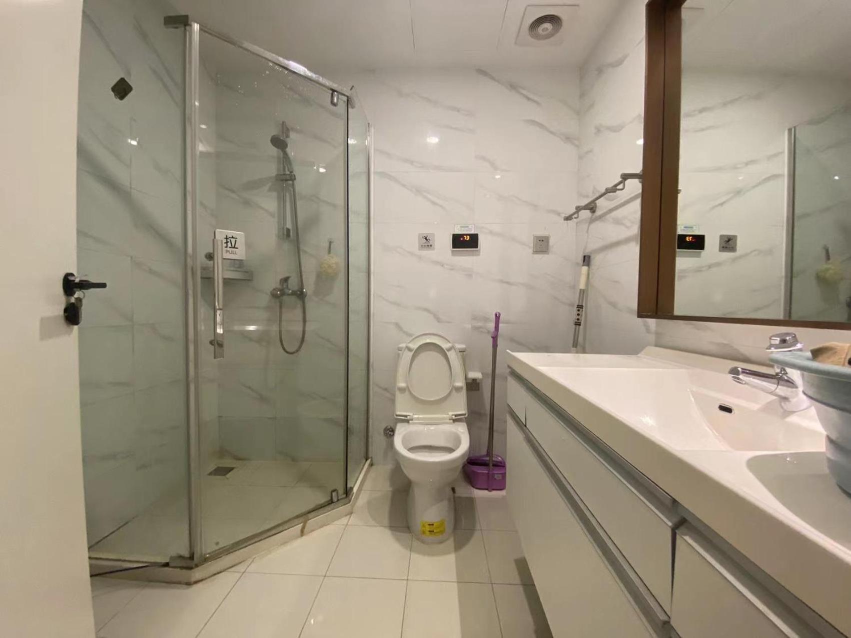 Chengdong Yishu Inn Youth Hostel