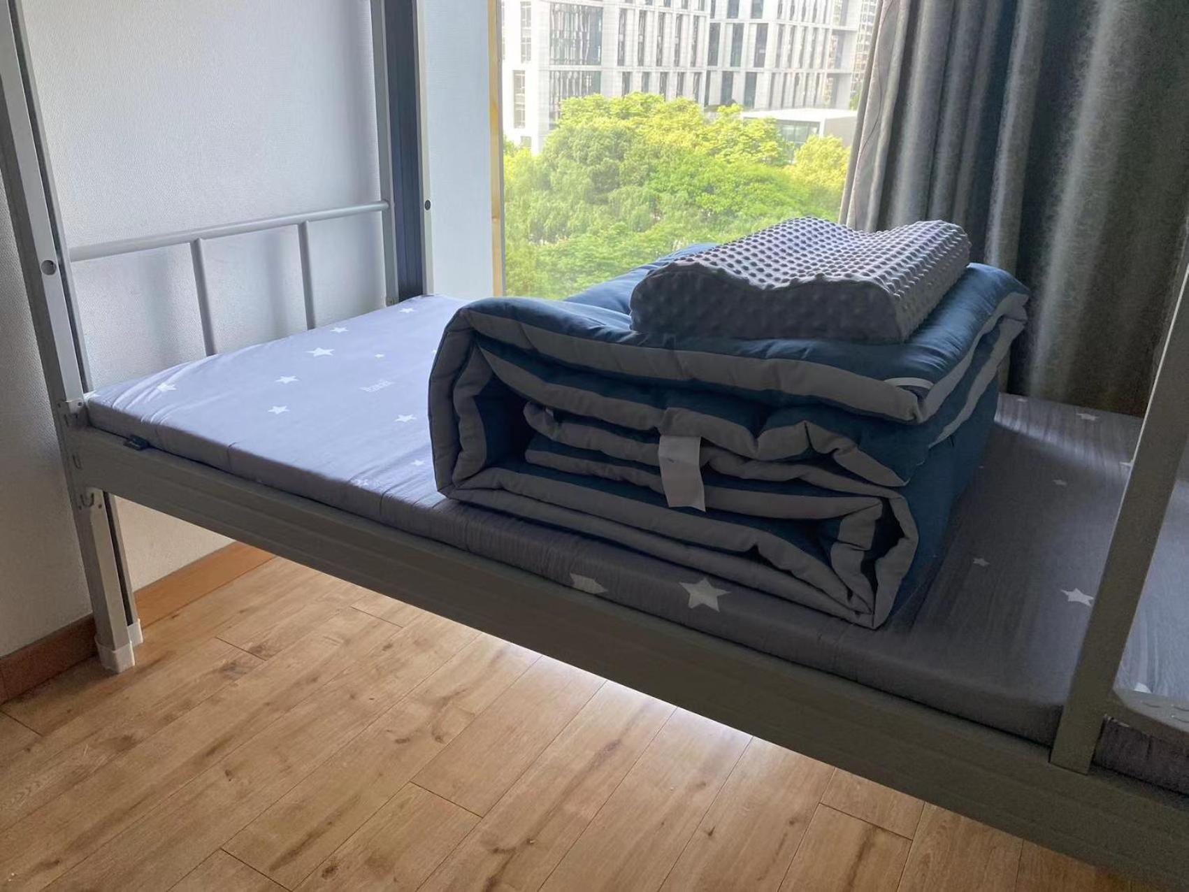 Chengdong Yishu Inn Youth Hostel