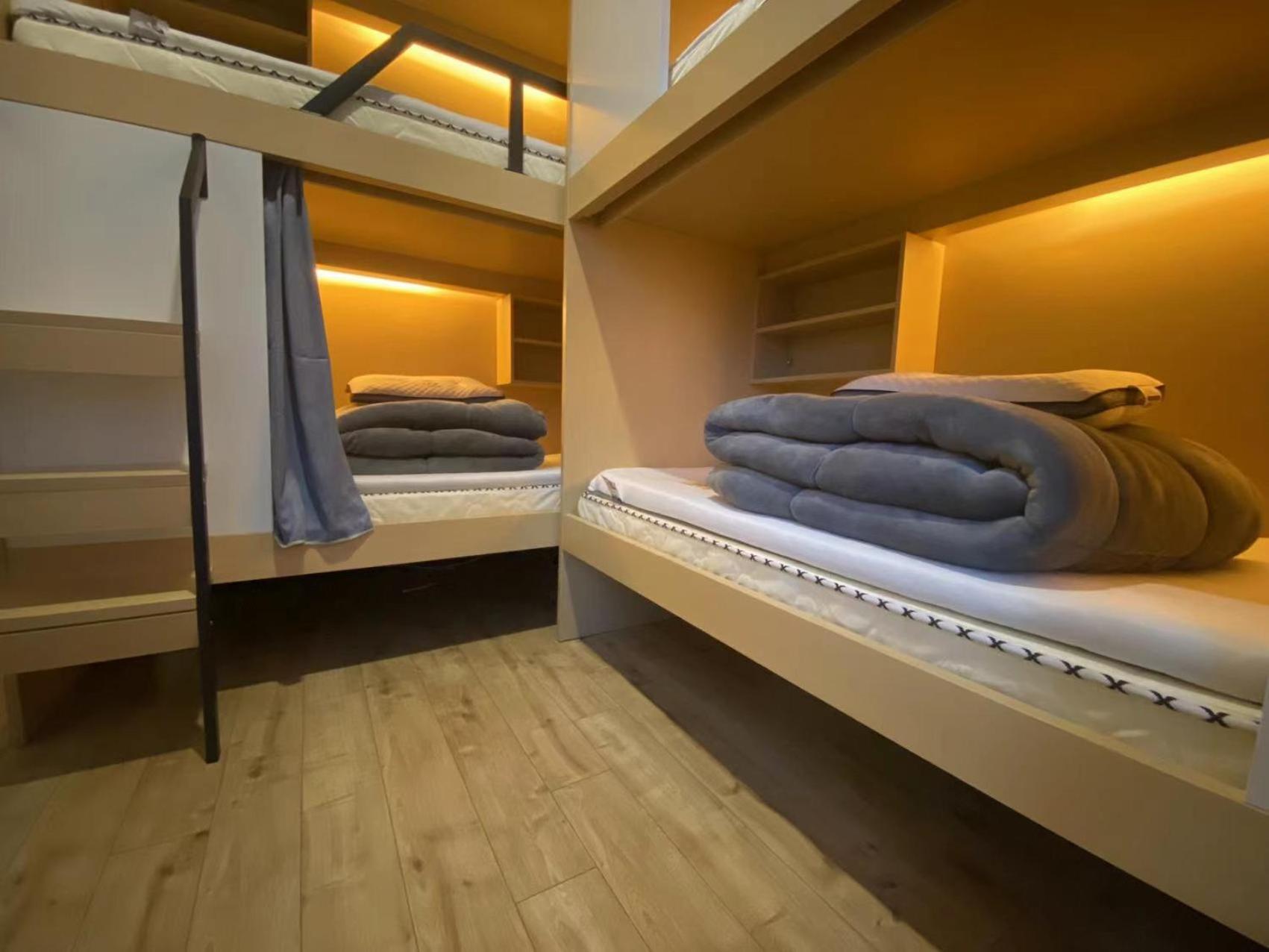 Chengdong Yishu Inn Youth Hostel