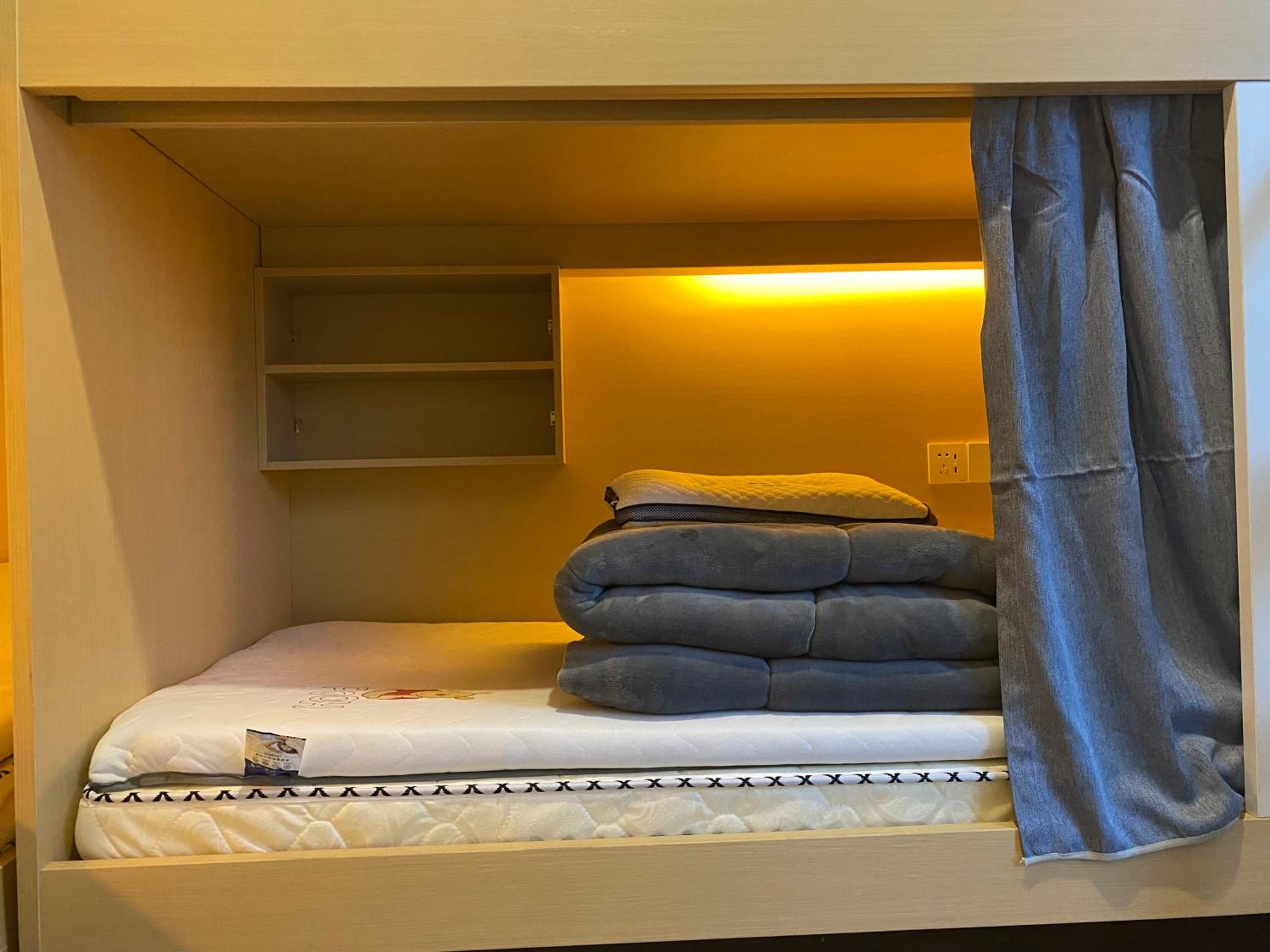 Chengdong Yishu Inn Youth Hostel