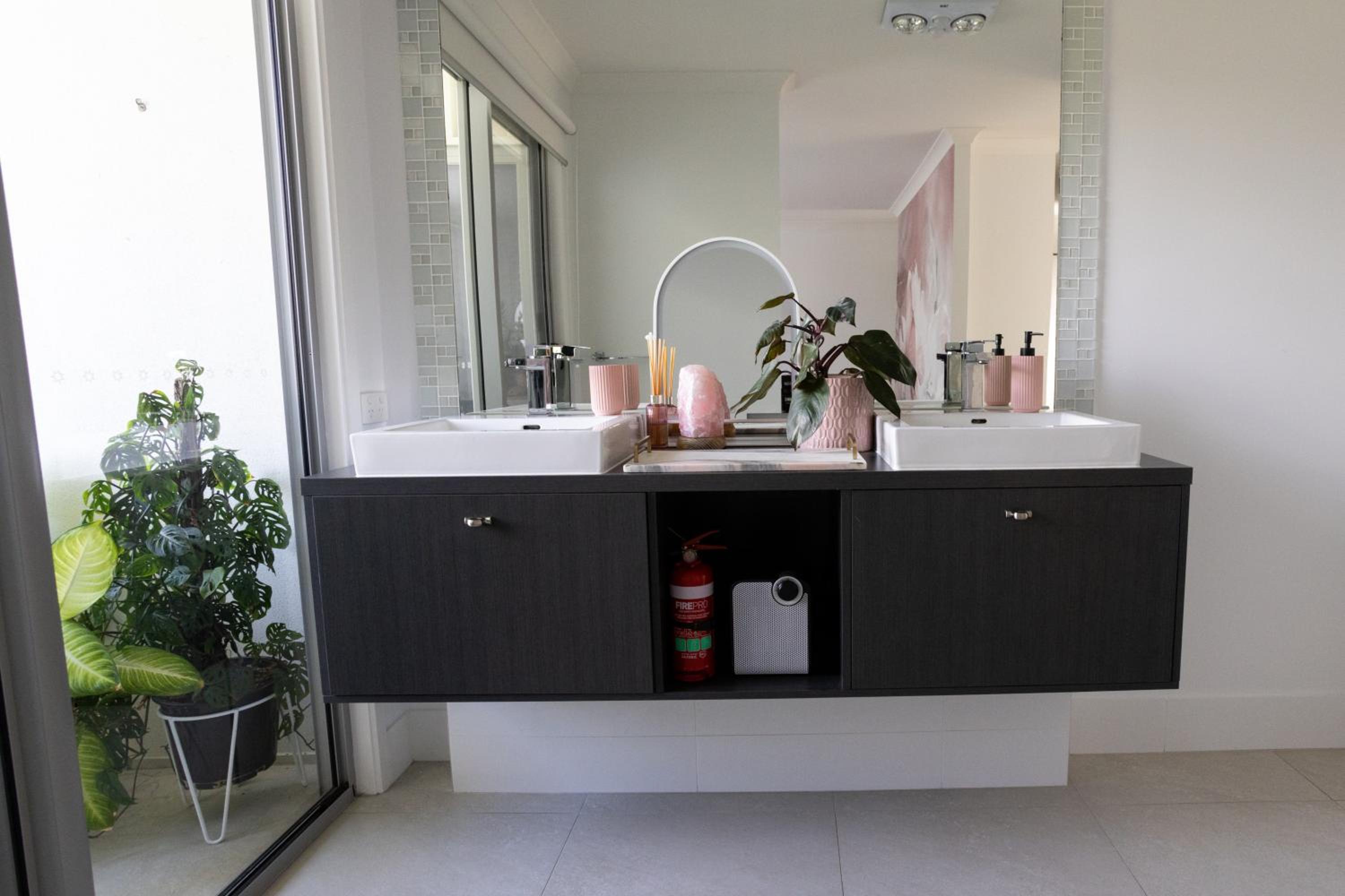 Serenity Cove luxe retreat