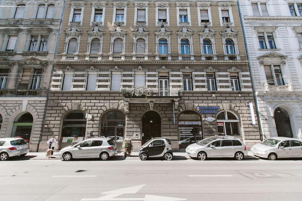 Family Apartment