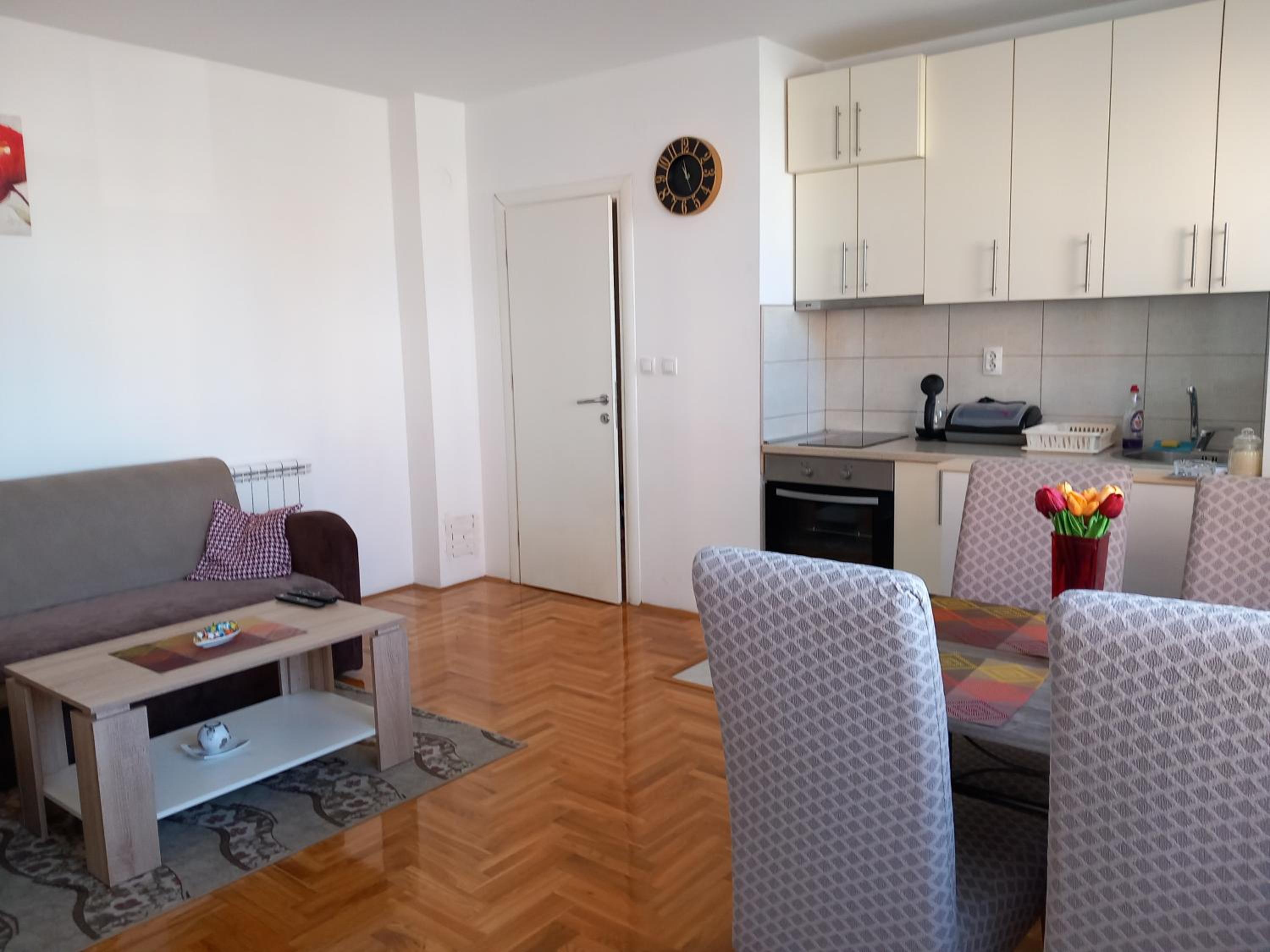 Stan na dan-Apartman N&T2