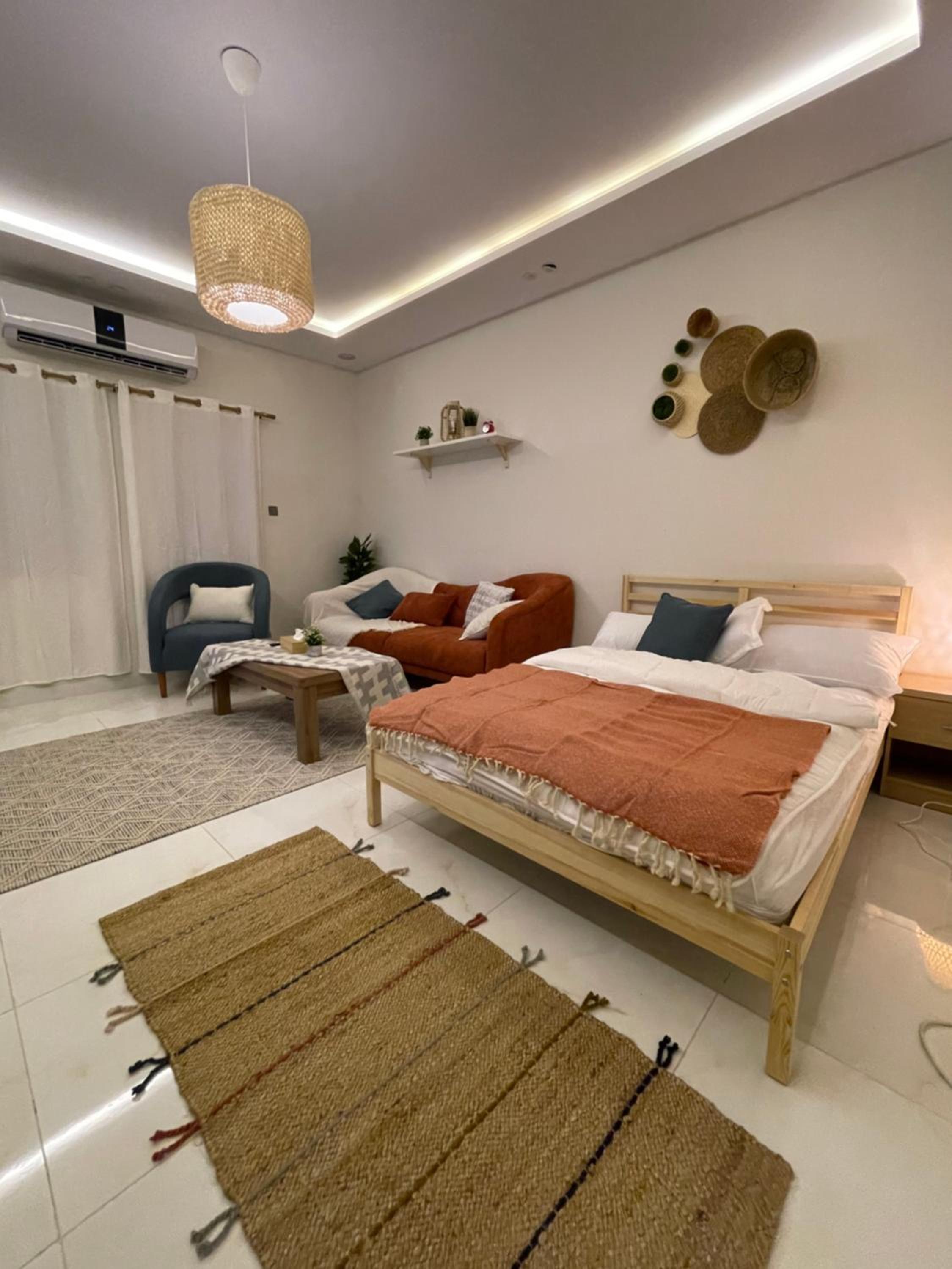 A chill bohemian studio