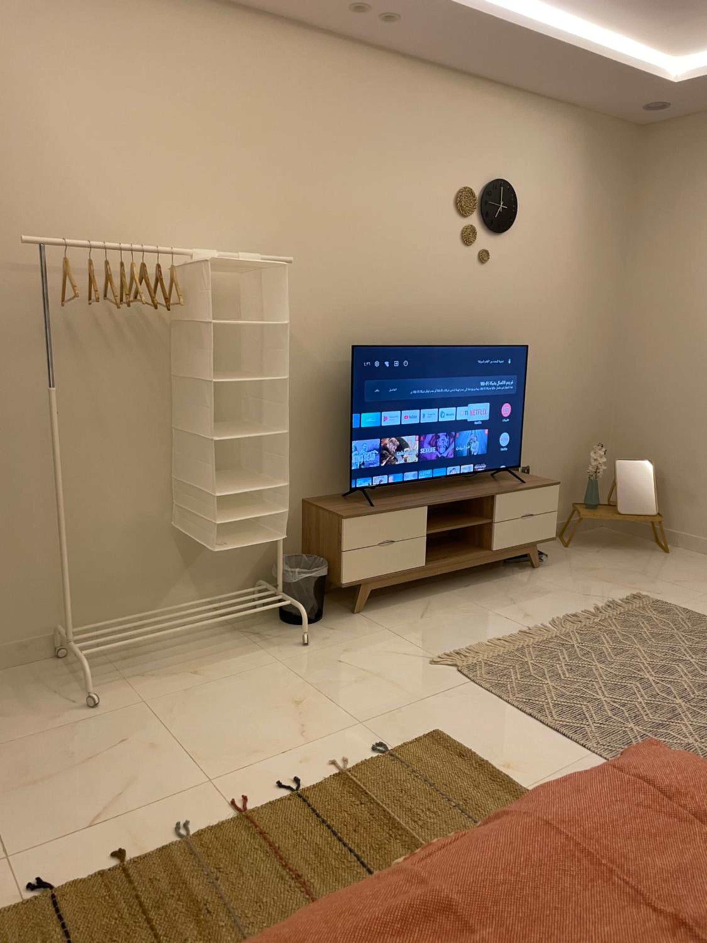 A chill bohemian studio