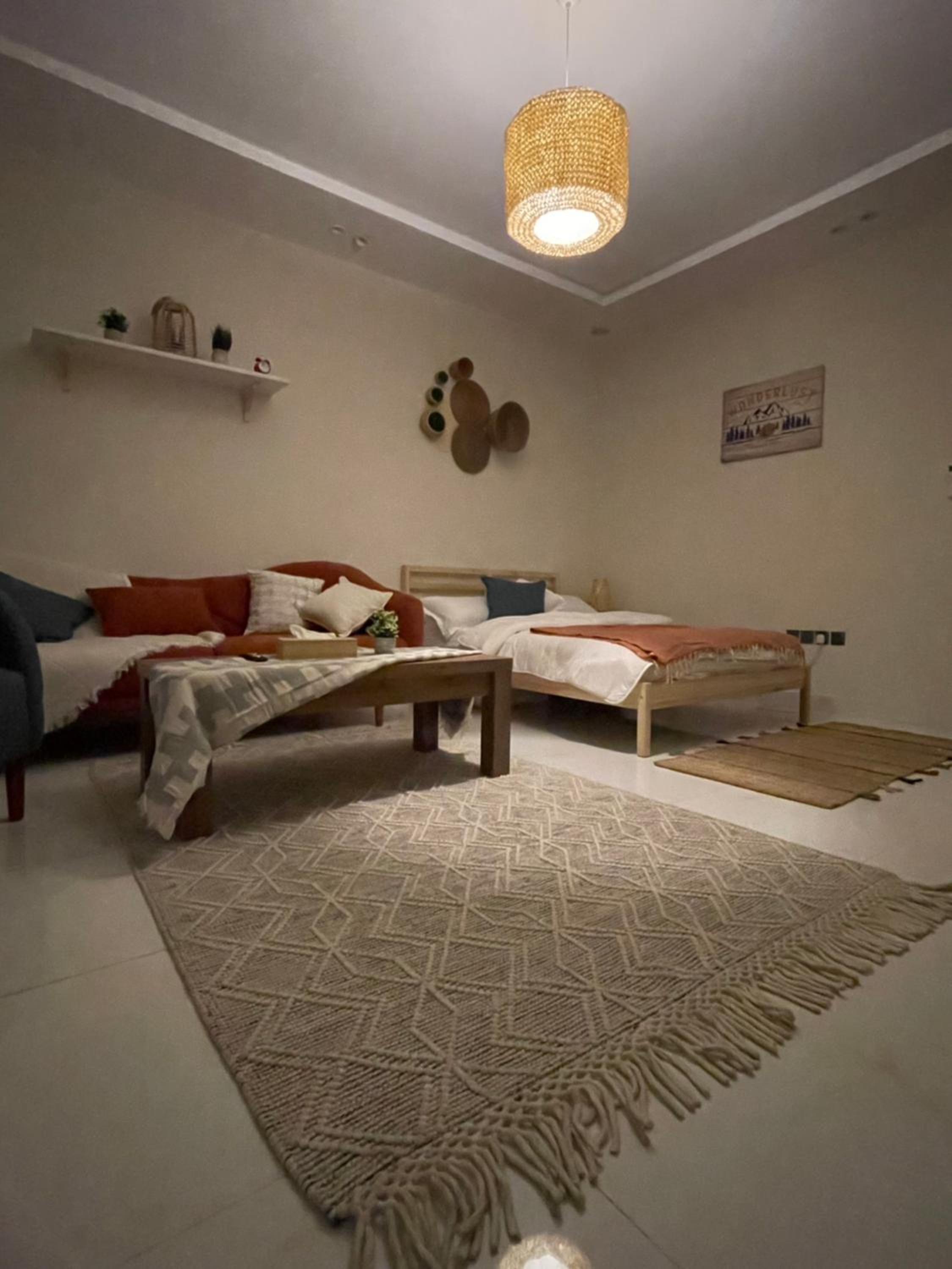 A chill bohemian studio