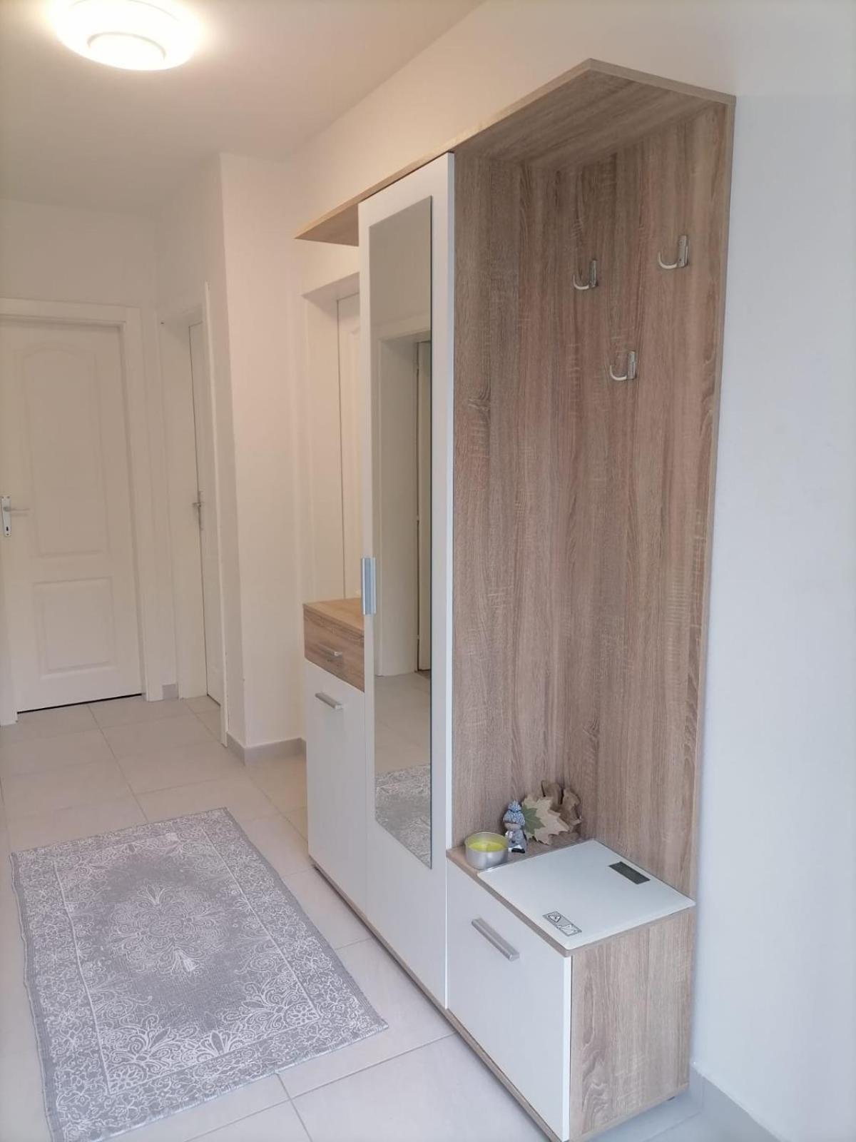 Airport Apartment