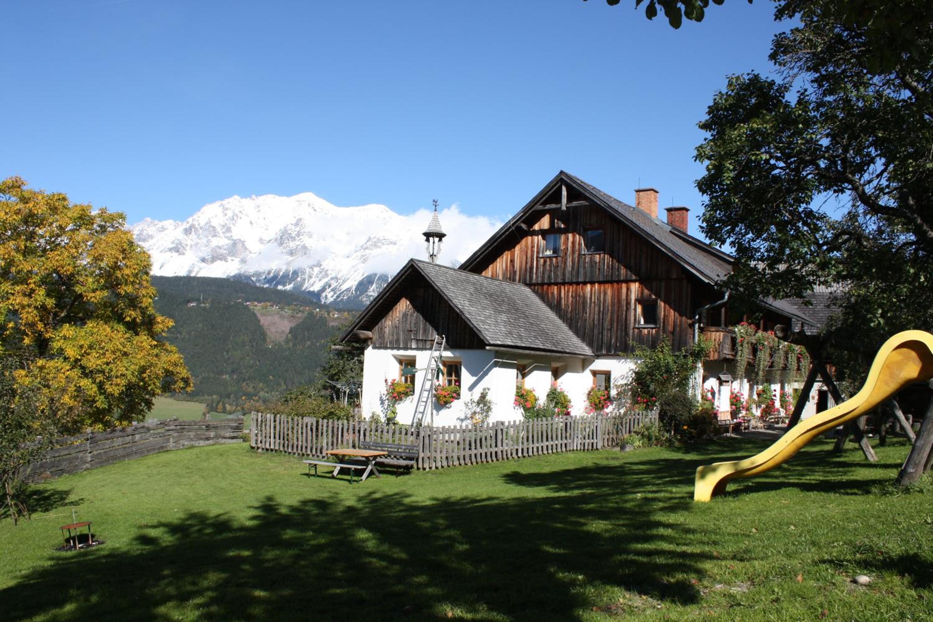 Fenzhof view 2