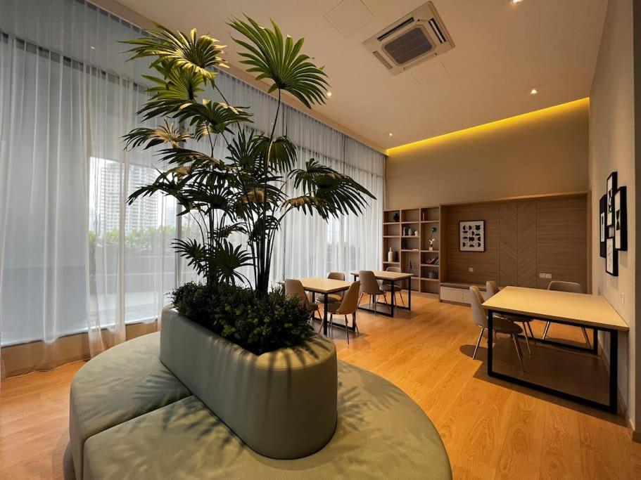 Twin Tower Homestay by Antlerzone