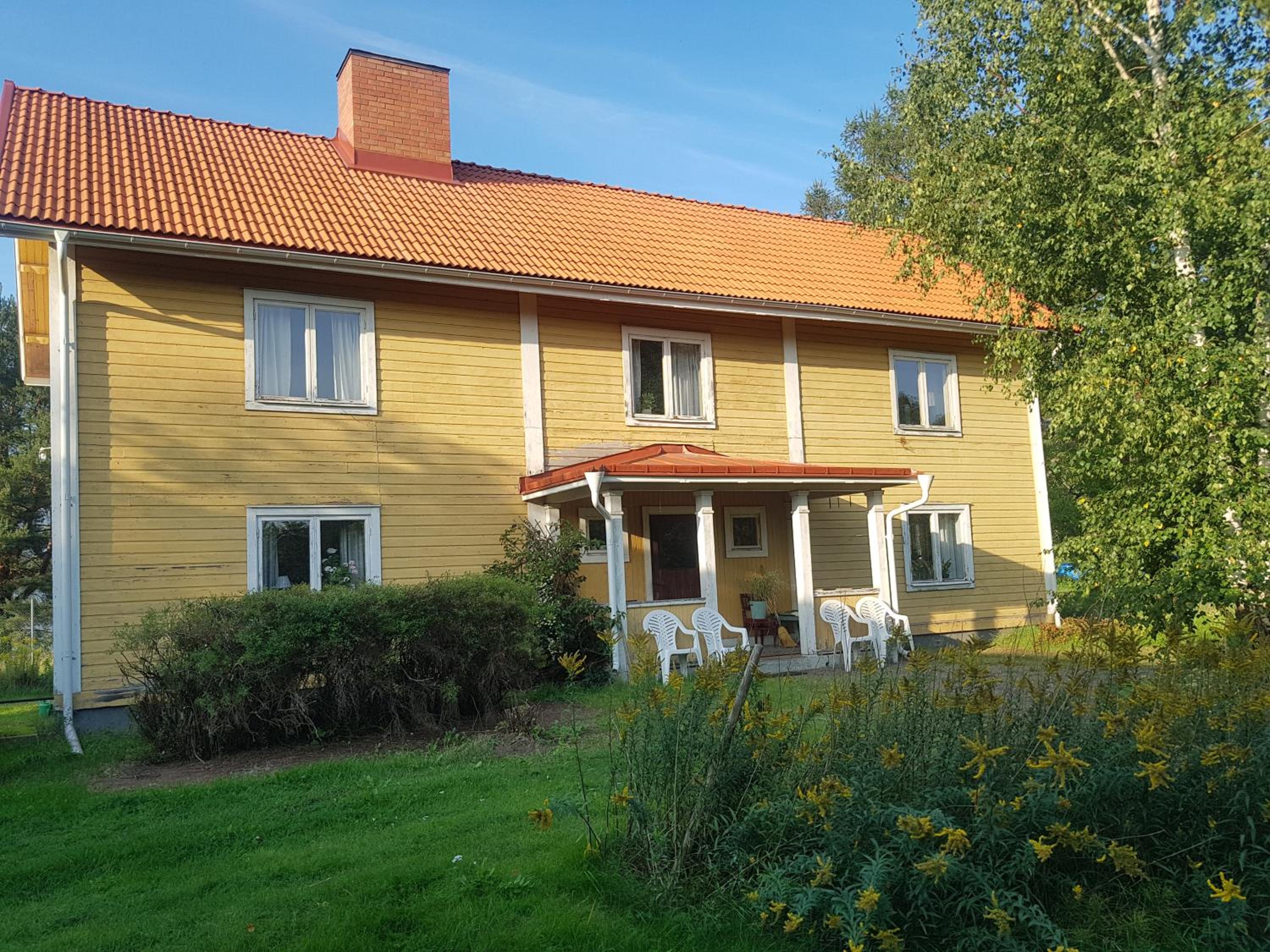 Bjärkeryd Gula Huset