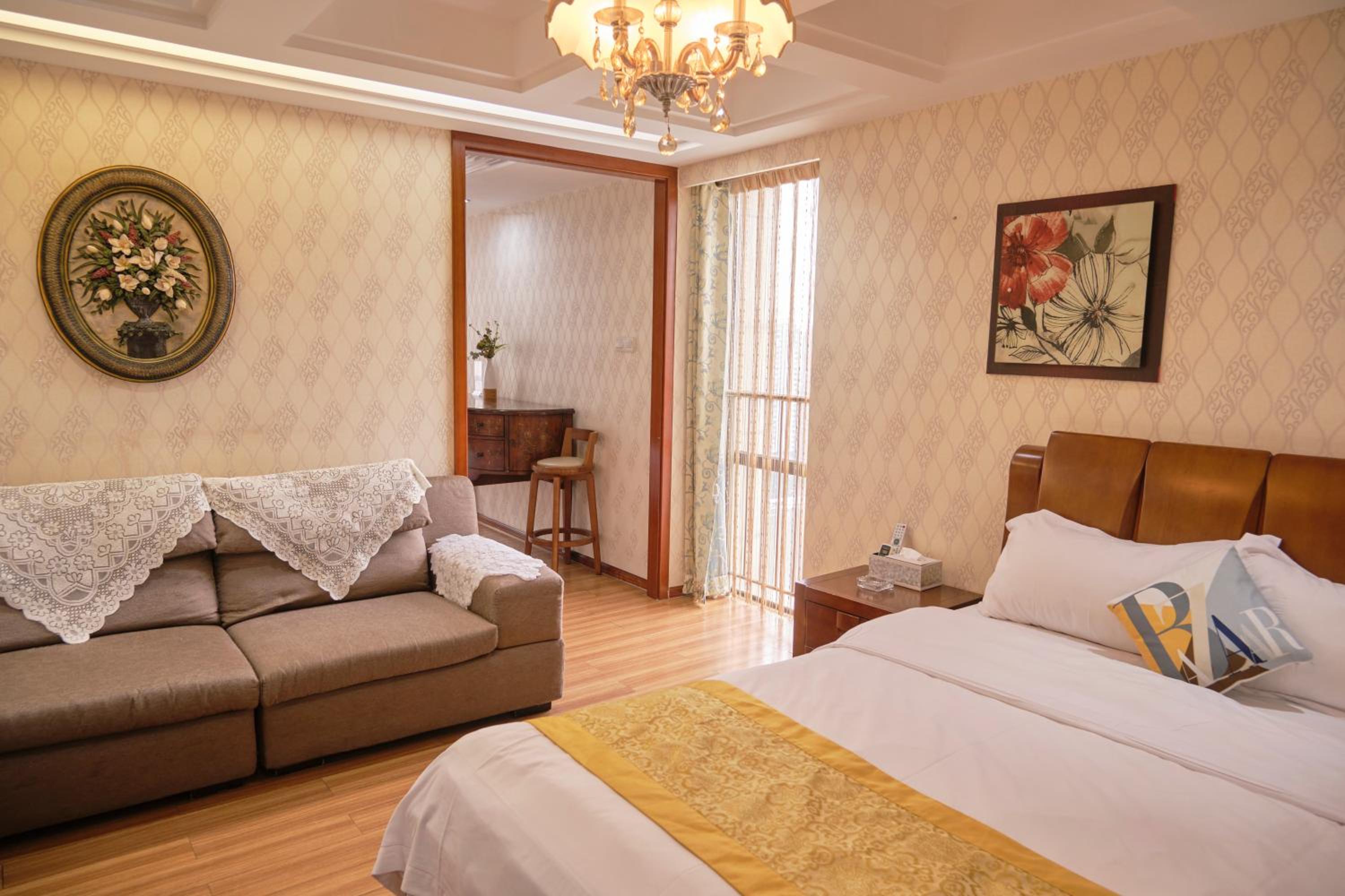 Guangzhou Uhome Service Apartment