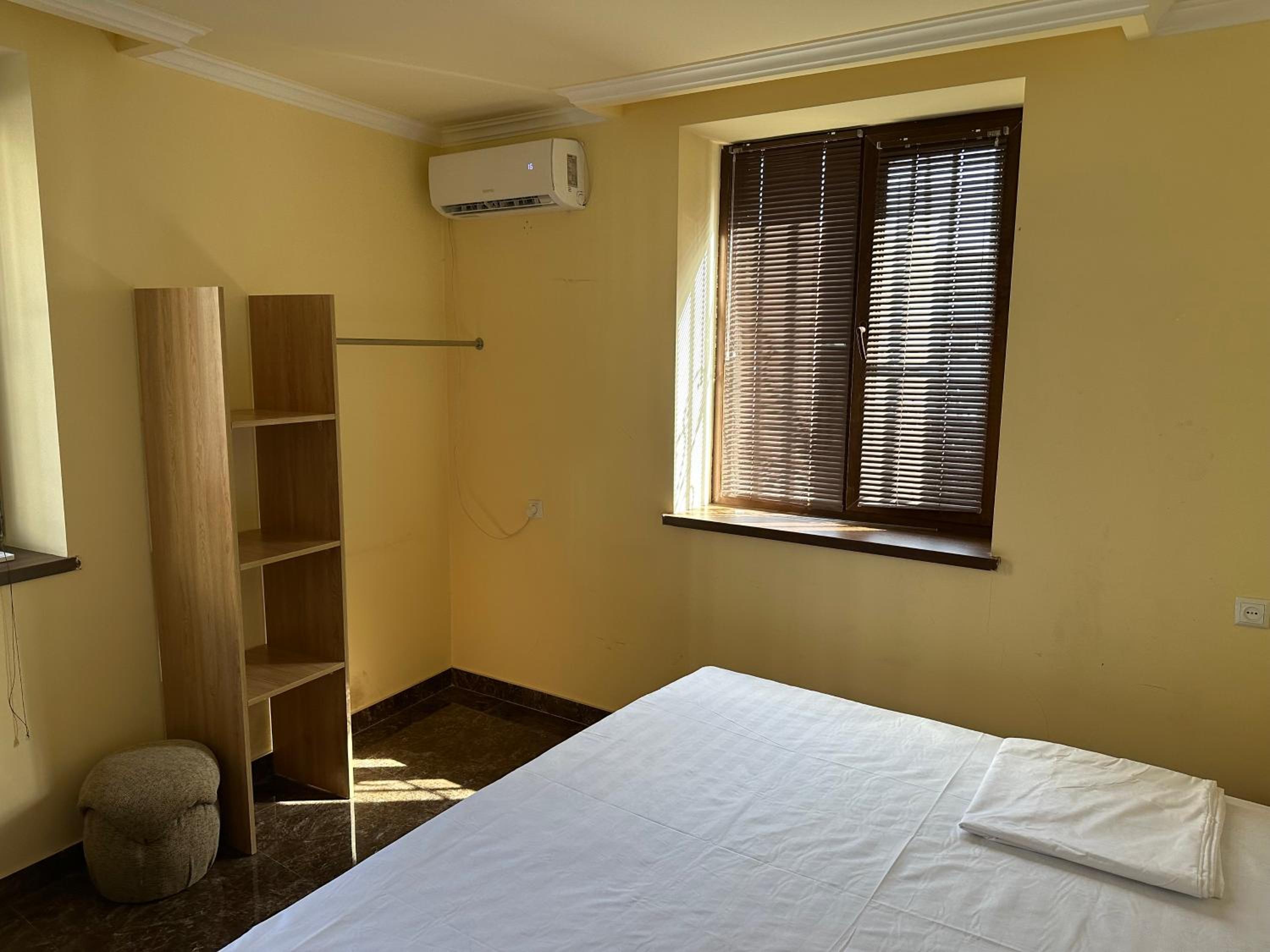 FAVORIT HOTEL-HOSTEL
