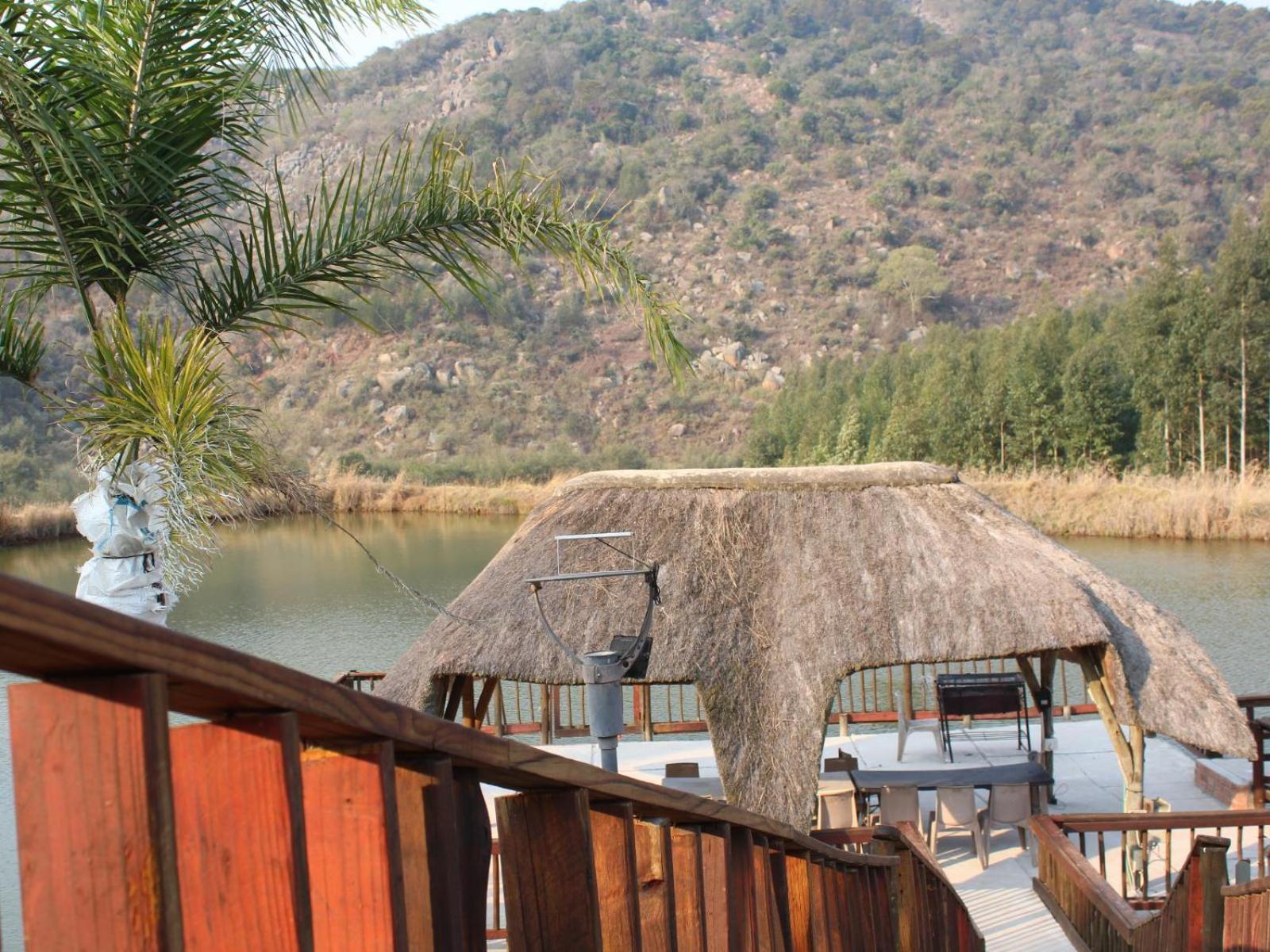 Emahlathini Guest Farm