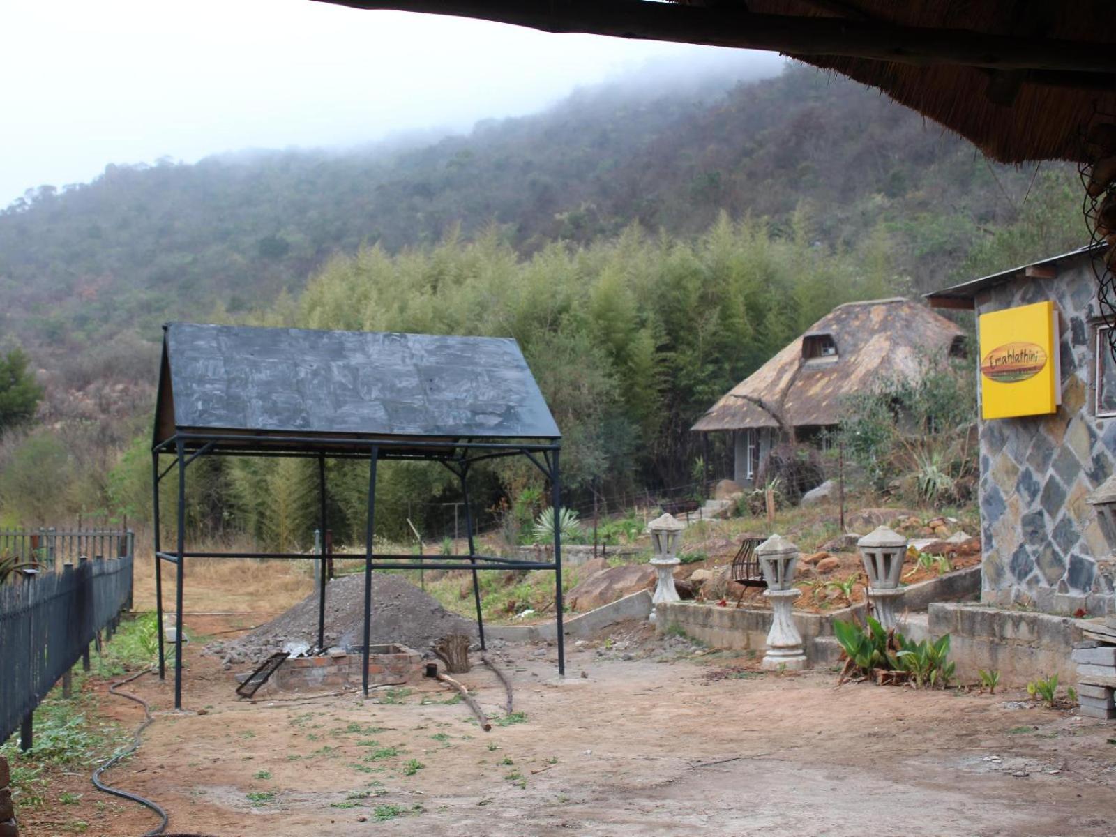 Emahlathini Guest Farm