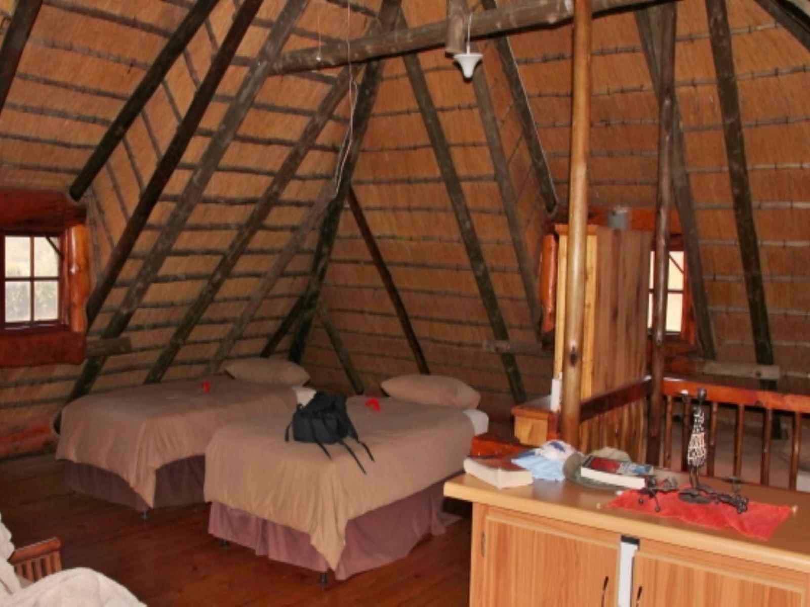 Emahlathini Guest Farm