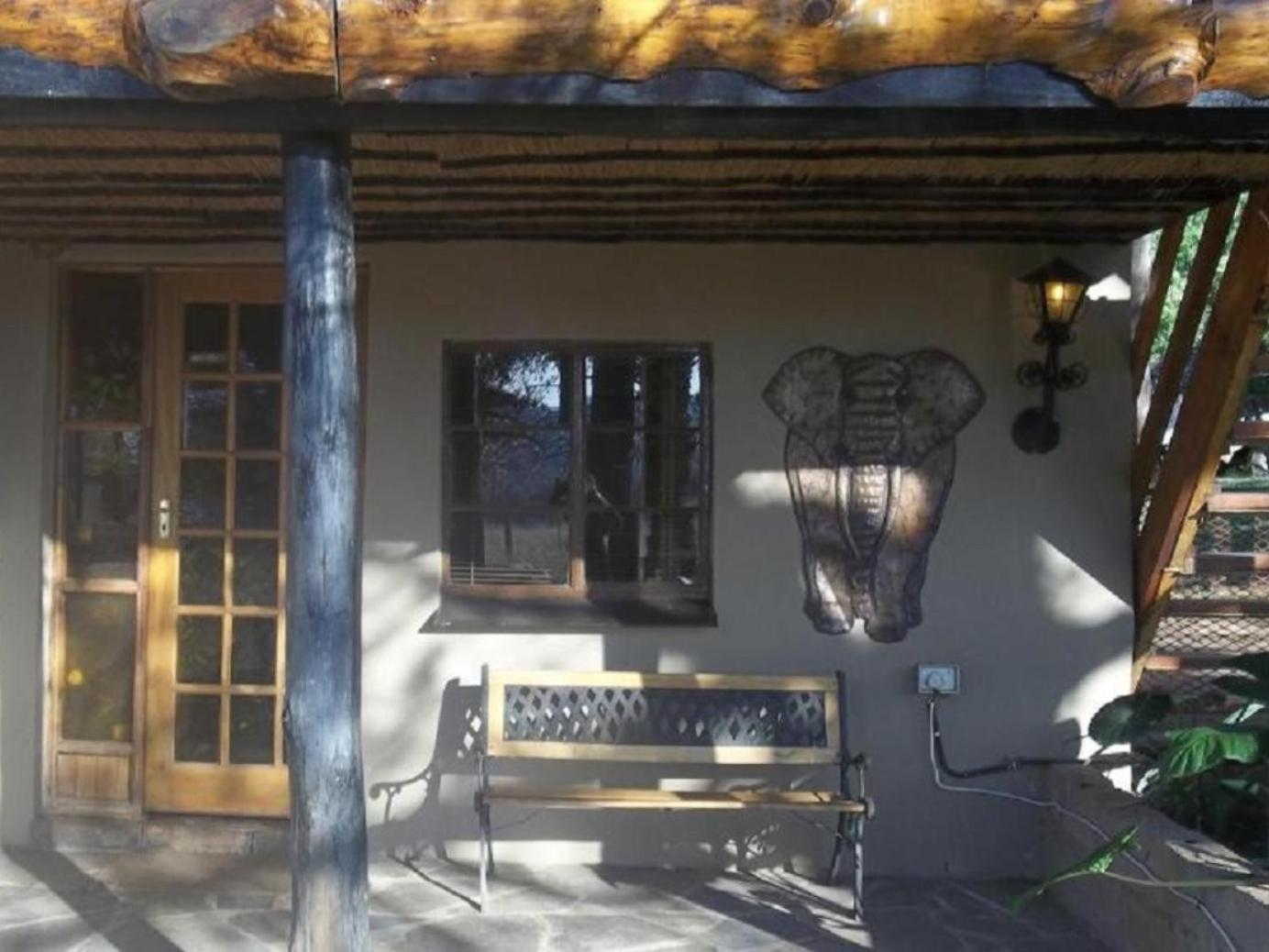 Emahlathini Guest Farm
