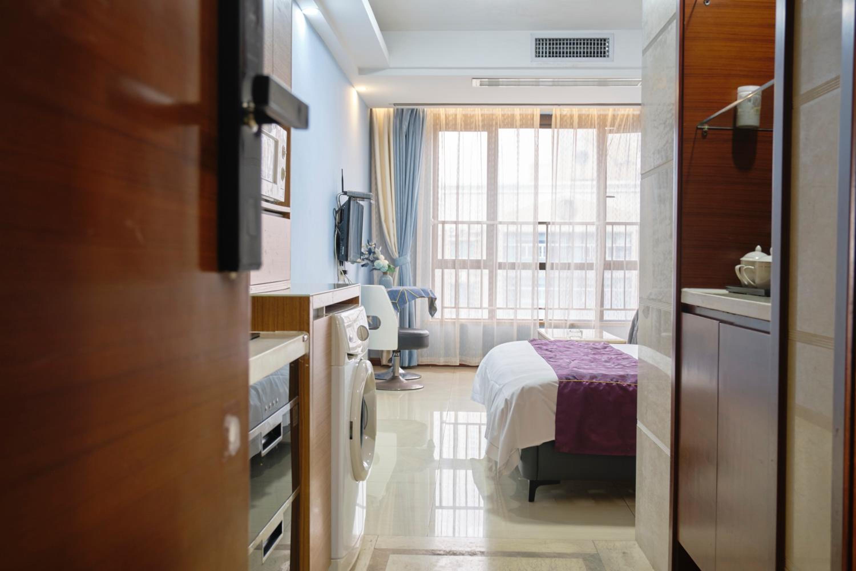 Guangzhou Uhome Service Apartment