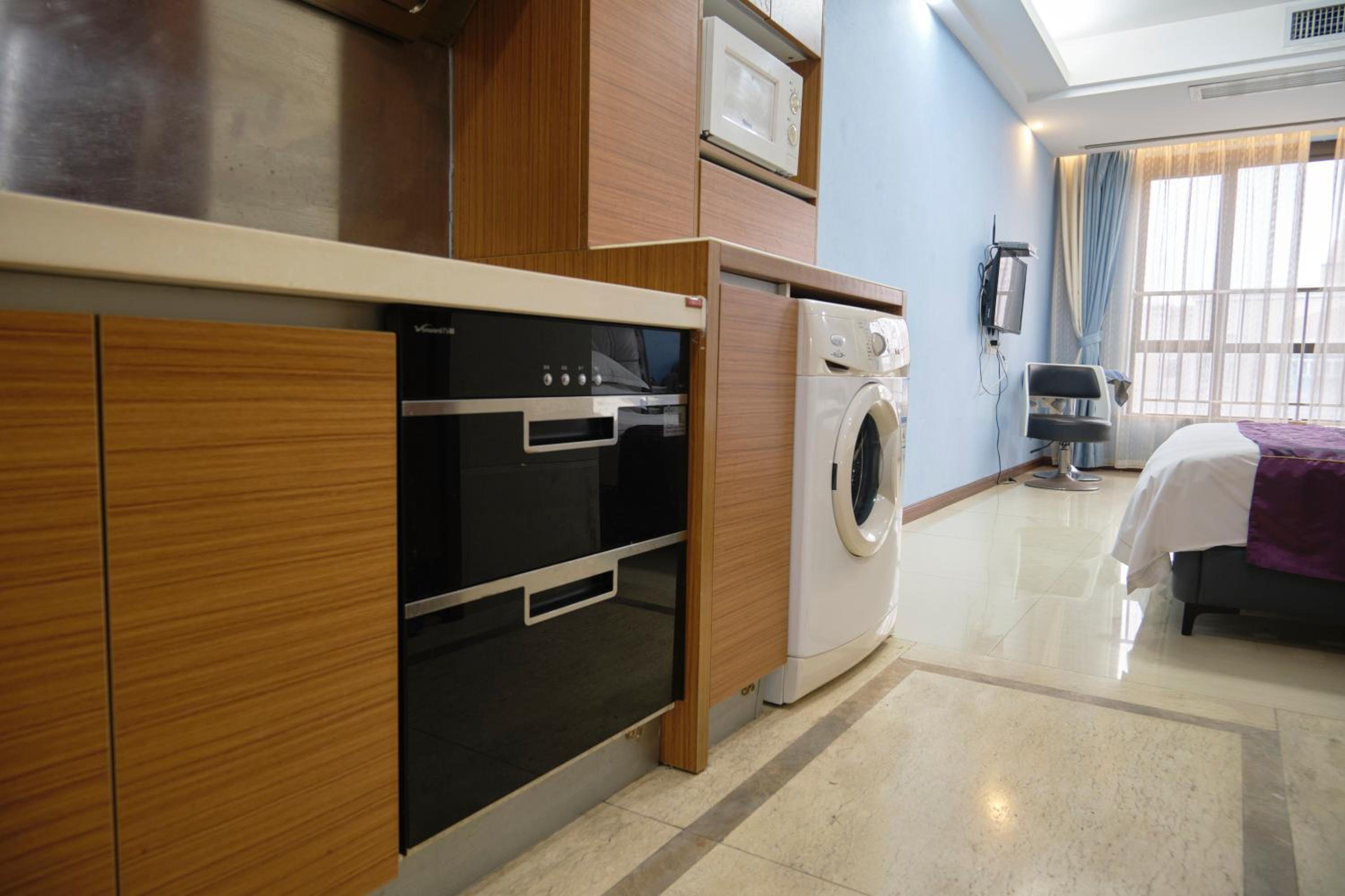 Guangzhou Uhome Service Apartment