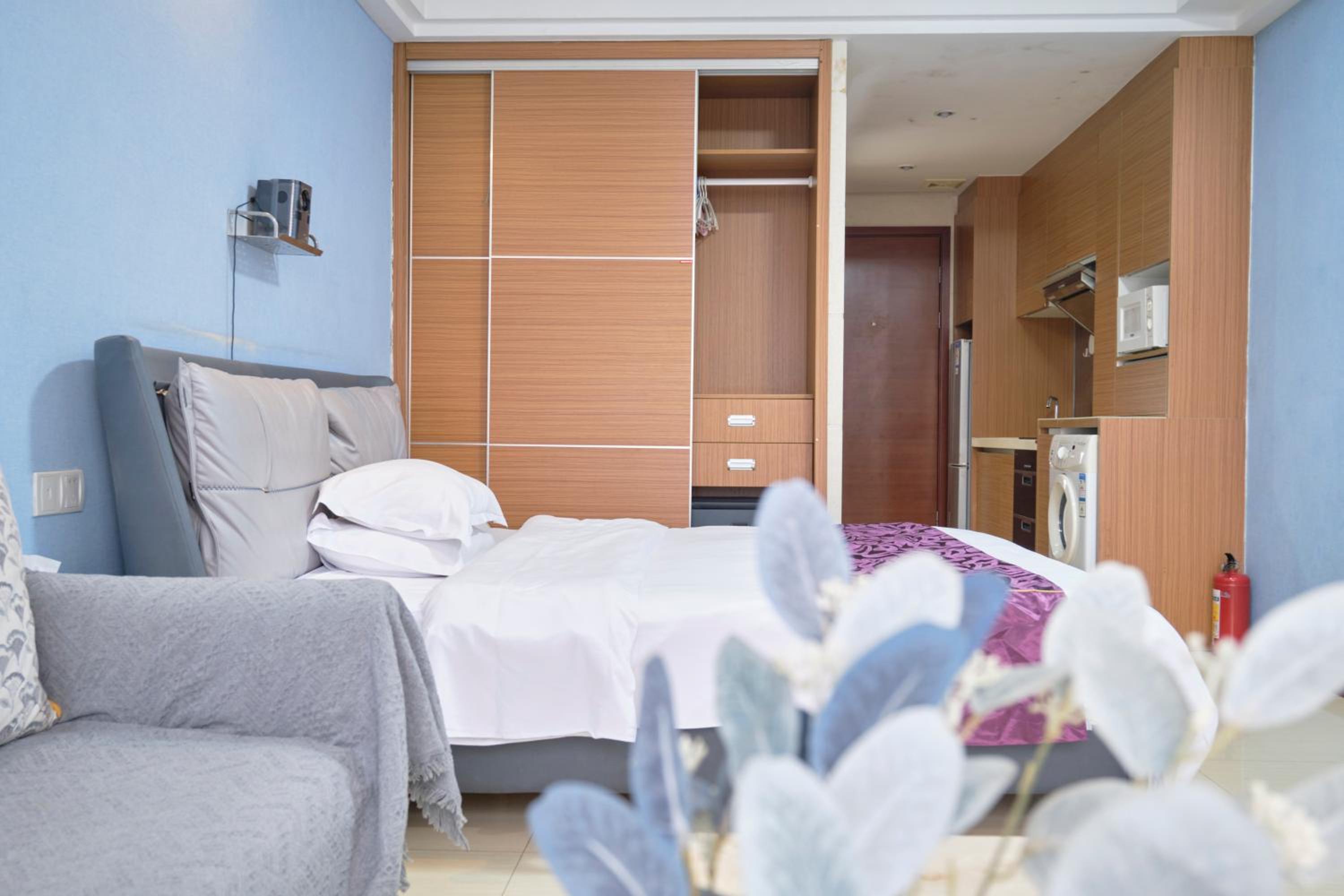 Guangzhou Uhome Service Apartment
